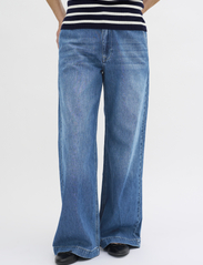 My Essential Wardrobe - MaloMW 143 Wide Y - wide leg jeans - medium blue vintage wash - 2