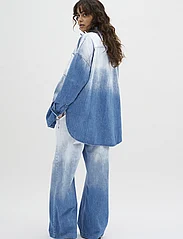 My Essential Wardrobe - MaloMW 143 Shirt - denimskjorter - blue dip dye - 4