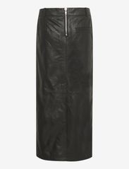 My Essential Wardrobe - LanaMW Leather long Skirt - Ādas svārki - black - 2