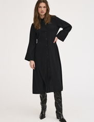 My Essential Wardrobe - HanoMW Long Shirtdress - hemdkleider - black - 3