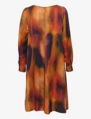 My Essential Wardrobe - TamaraMW Dress - vakarėlių drabužiai išparduotuvių kainomis - cherry tomato aop - 1