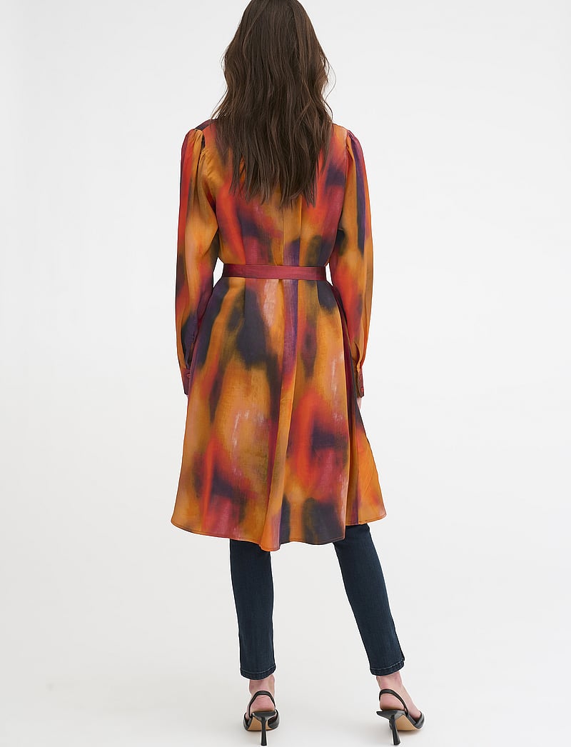 My Essential Wardrobe - TamaraMW Dress - korta klänningar - cherry tomato aop - 4