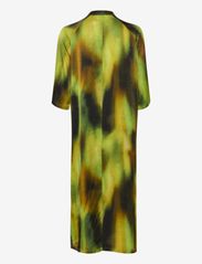 My Essential Wardrobe - TamaraMW Long Shirtdress - sommerkleider - kelp forest green aop - 2