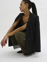 My Essential Wardrobe - VivianMW Pant - tiesaus kirpimo kelnės - black w gold - 4