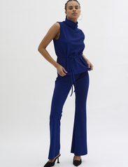 My Essential Wardrobe - SineMW Rollneck Top - turtleneck - black w. blue glitter - 1