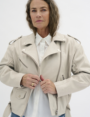 My Essential Wardrobe - MWGilo Leather Jacket - kevättakit - white retro wash - 2