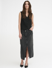 My Essential Wardrobe - YolaMW Vest - vakarėlių drabužiai išparduotuvių kainomis - black - 3