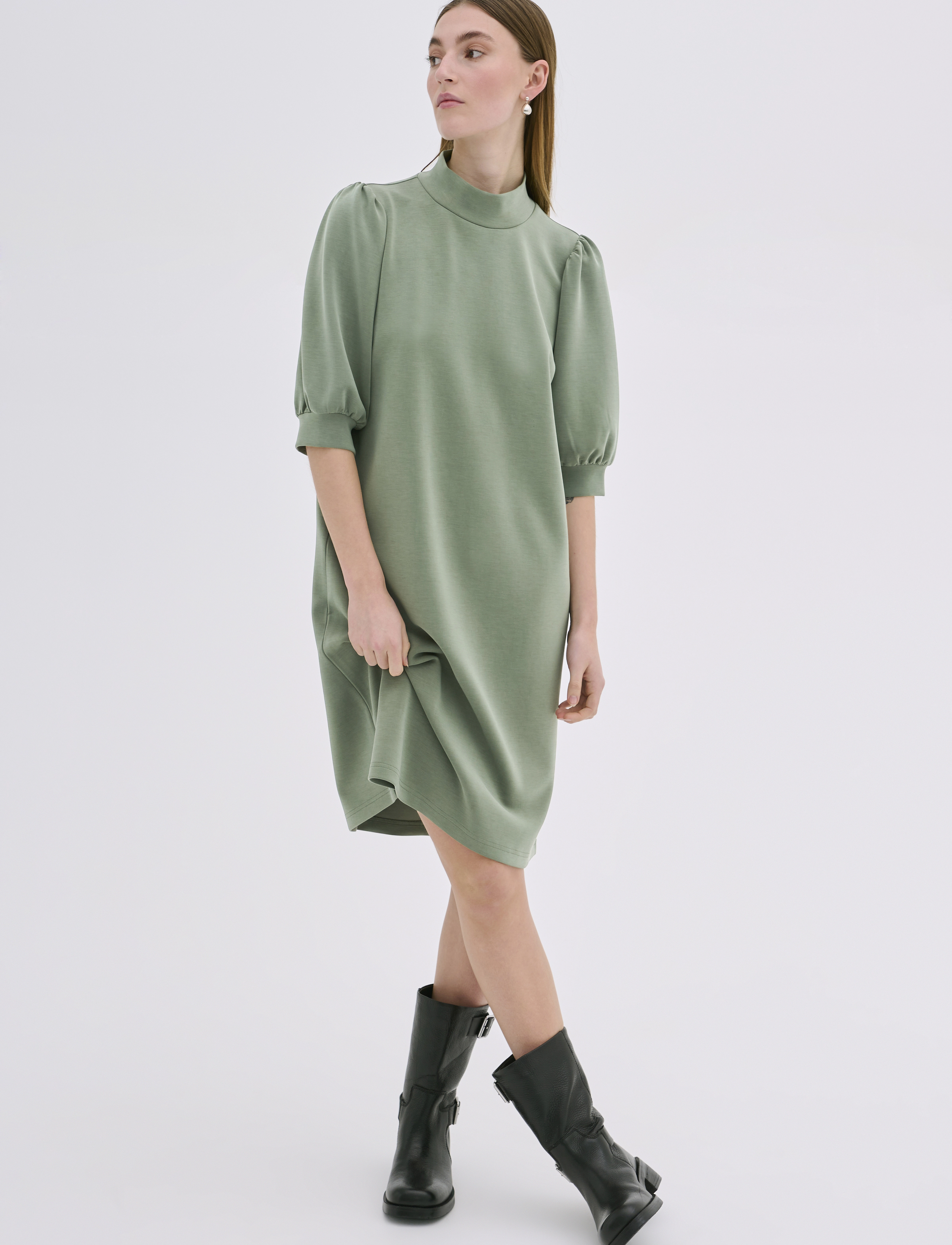 My Essential Wardrobe - ElleMW Puff Dress - sweatshirtkjoler - laurel wreath - 3