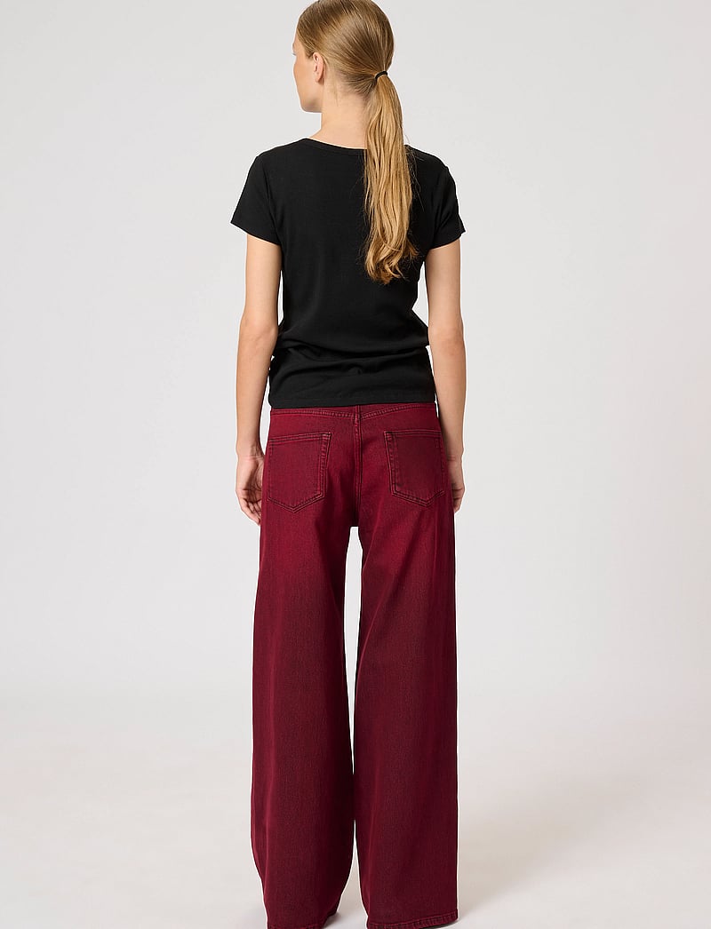 My Essential Wardrobe - MandyMW Tee - t-shirts - black - 4