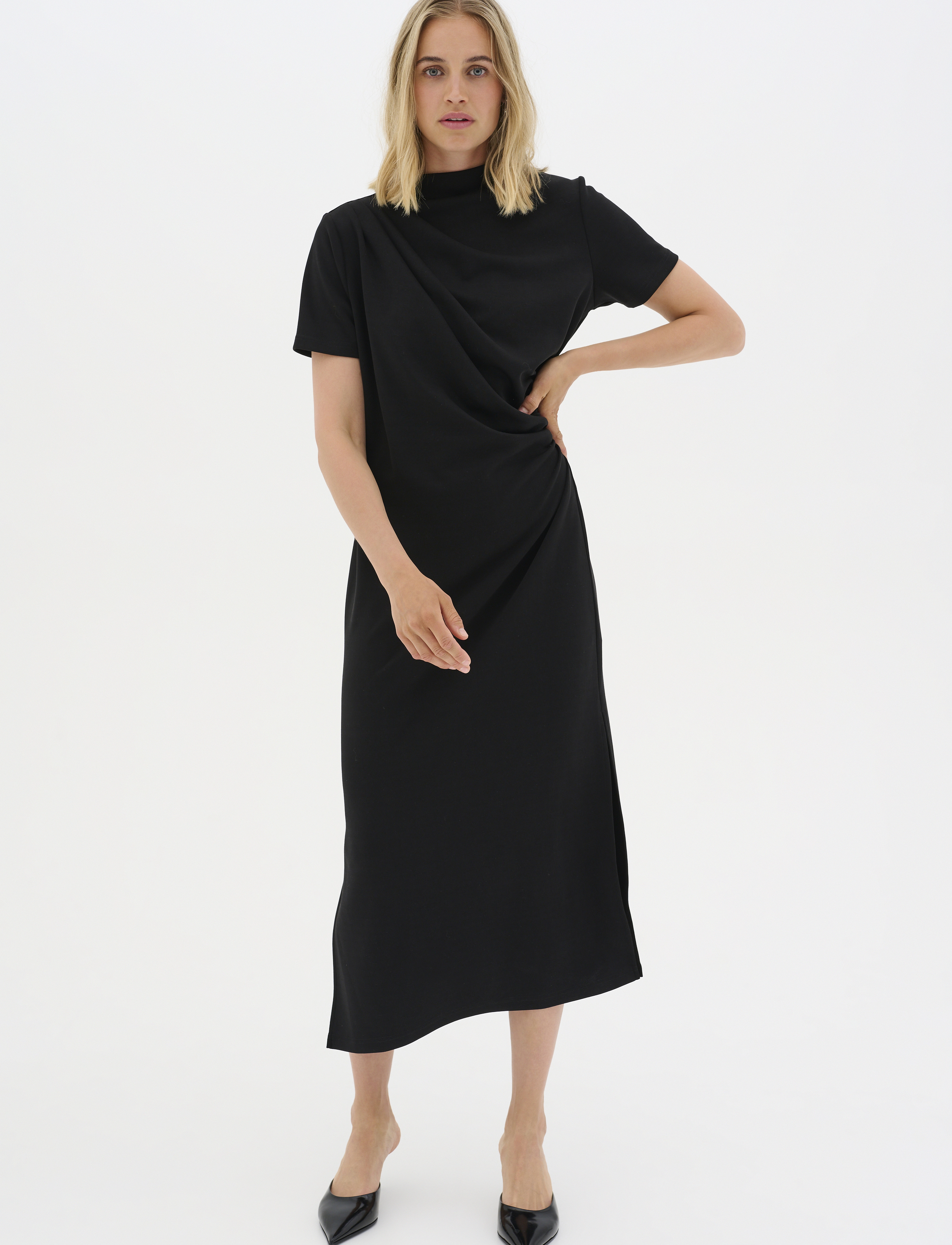 My Essential Wardrobe - HelleMW Dress - festtøj til outletpriser - black - 3