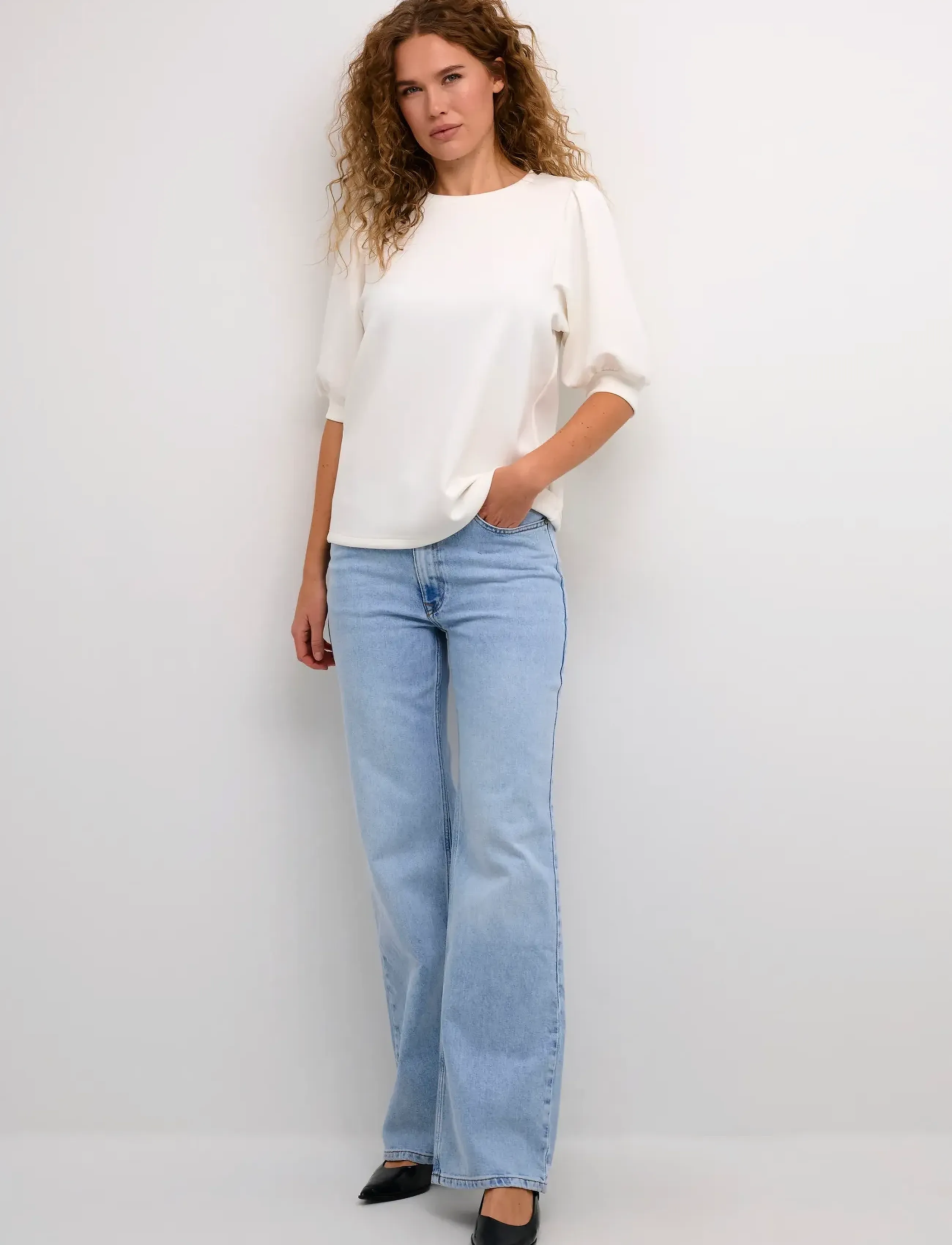 My Essential Wardrobe - ElMW Puff Round Neck Blouse - snow white - 3