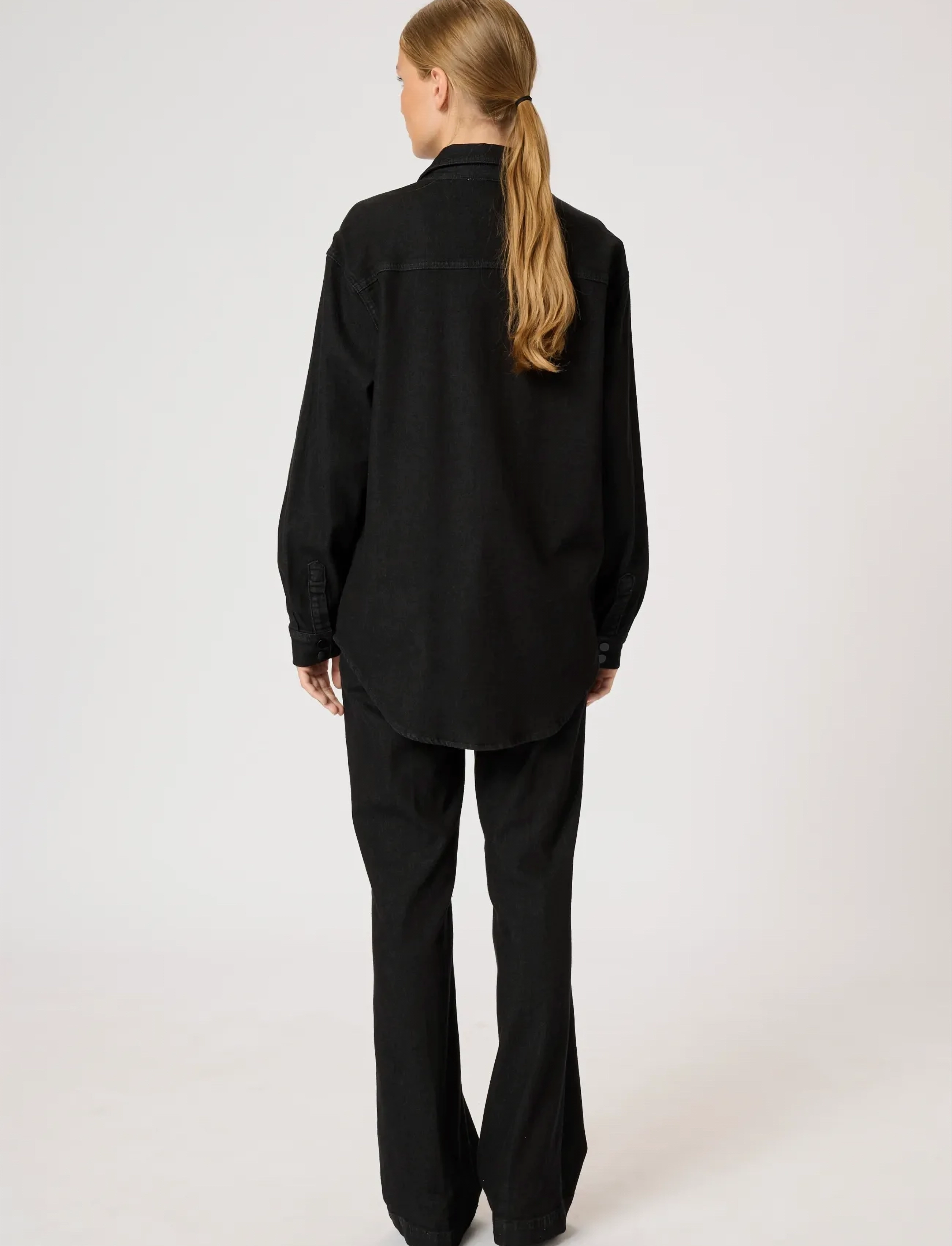 My Essential Wardrobe - LaraMW 115 Boxy Shirt - black wash - 4