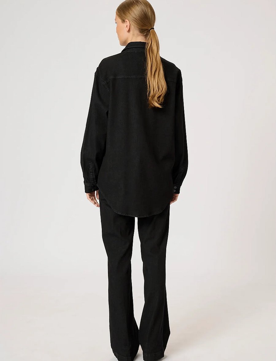 My Essential Wardrobe - LaraMW 115 Boxy Shirt - black wash - 4