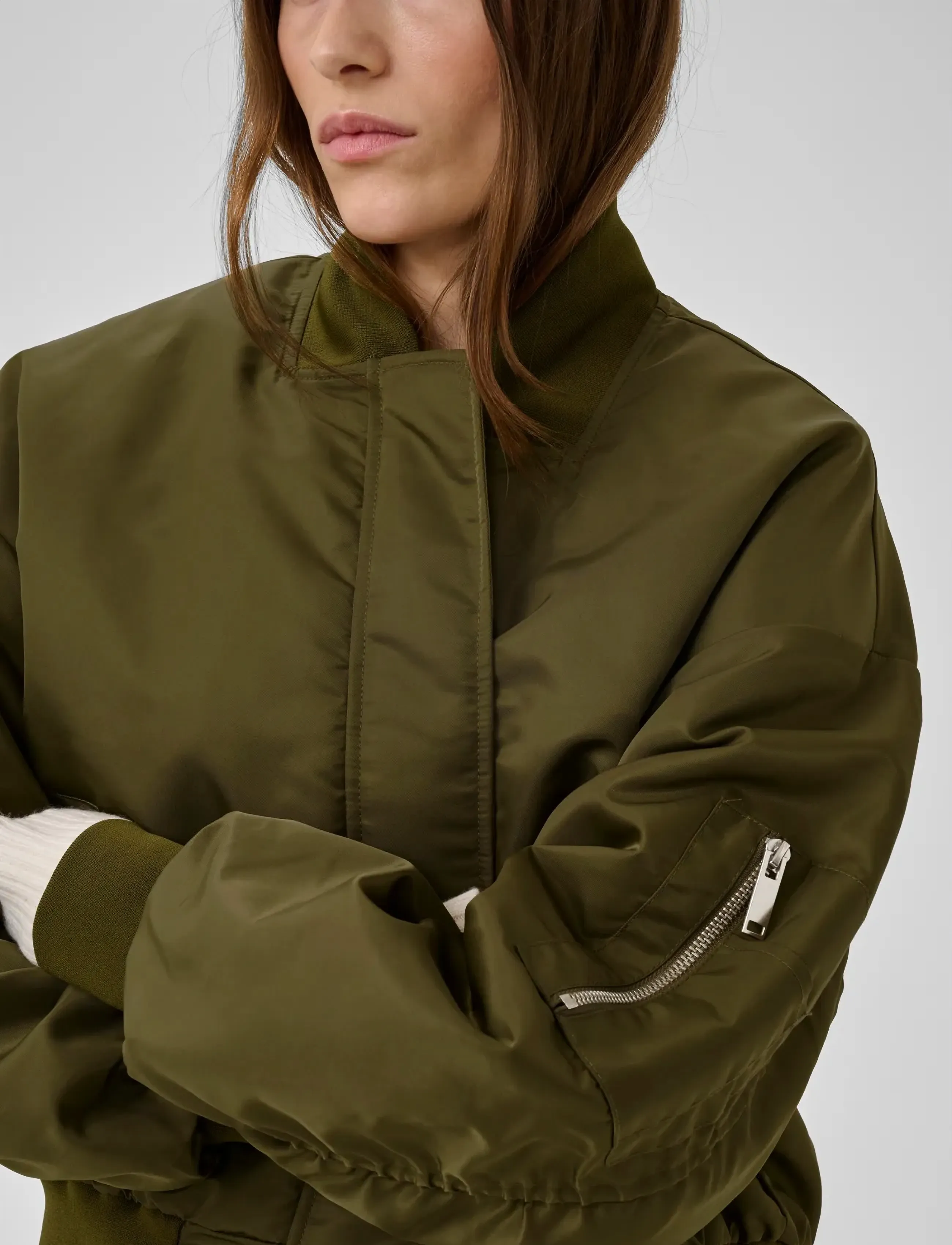 My Essential Wardrobe - HelgaMW Short Bomber Jacket - lentejassen - capers - 5