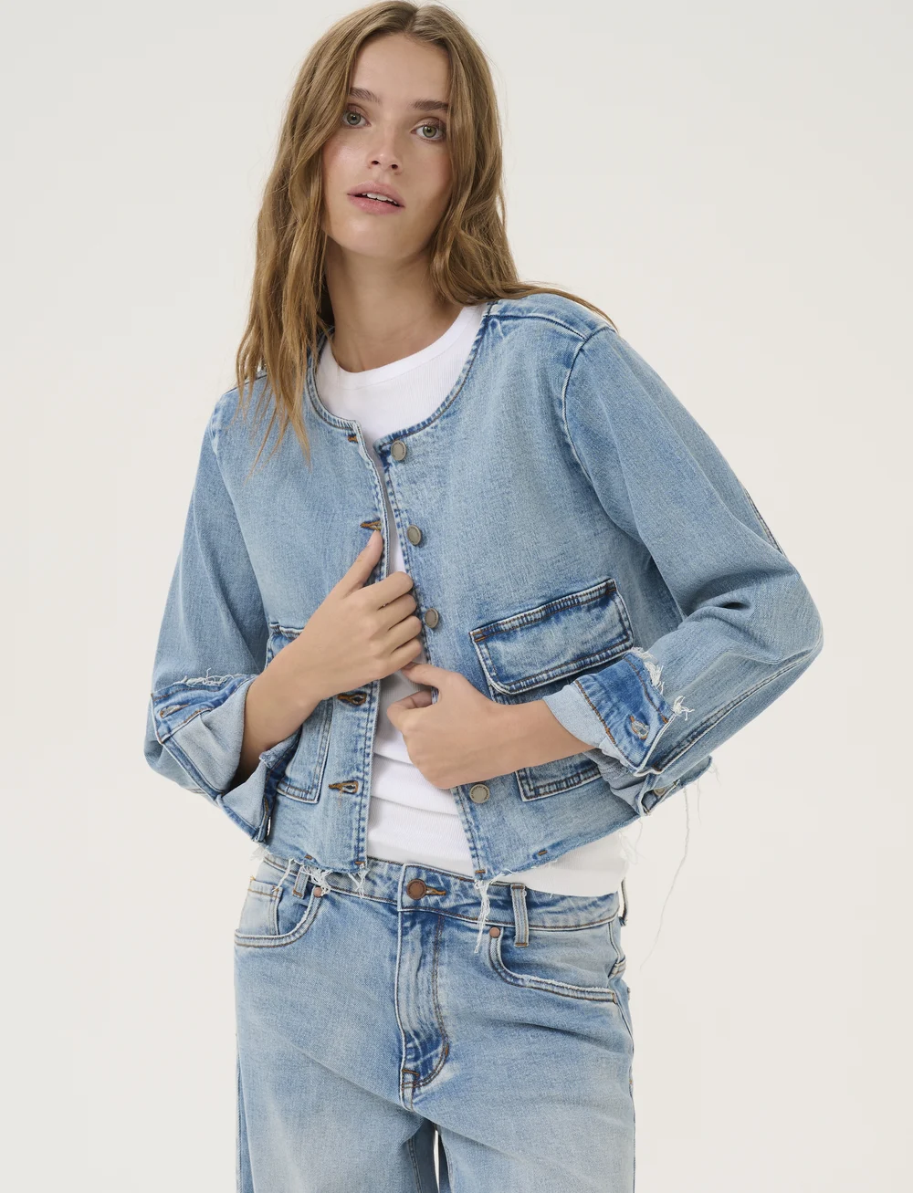 My Essential Wardrobe - DangoMW 144 Short Jacket - denim jackets - light blue retro wash - 0