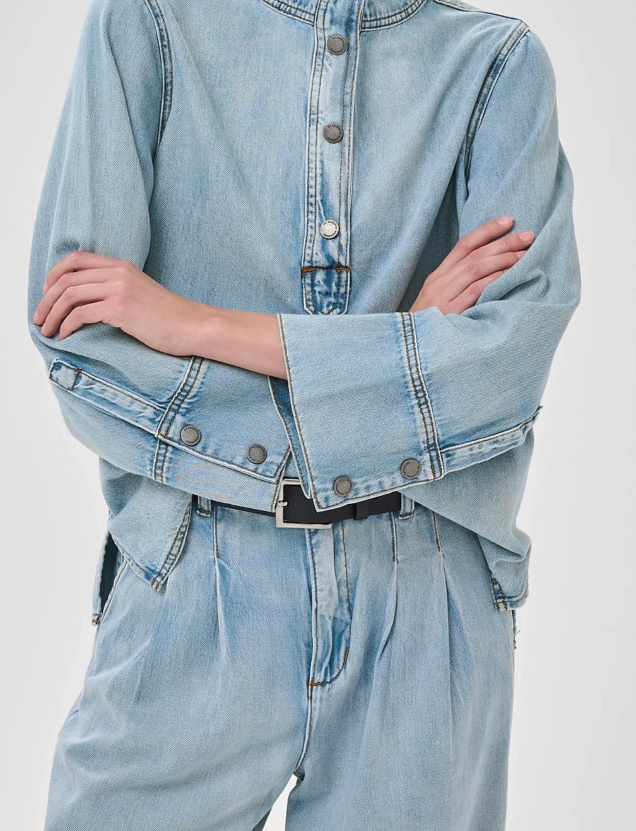 My Essential Wardrobe - HilmaMW 171 Boxy Blouse - teksasärgid - light blue wash - 5