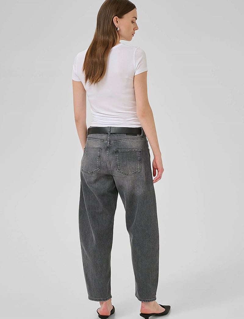 My Essential Wardrobe - BalooMW 139 High Barrel - barrel jeans - dark grey retro wash - 4