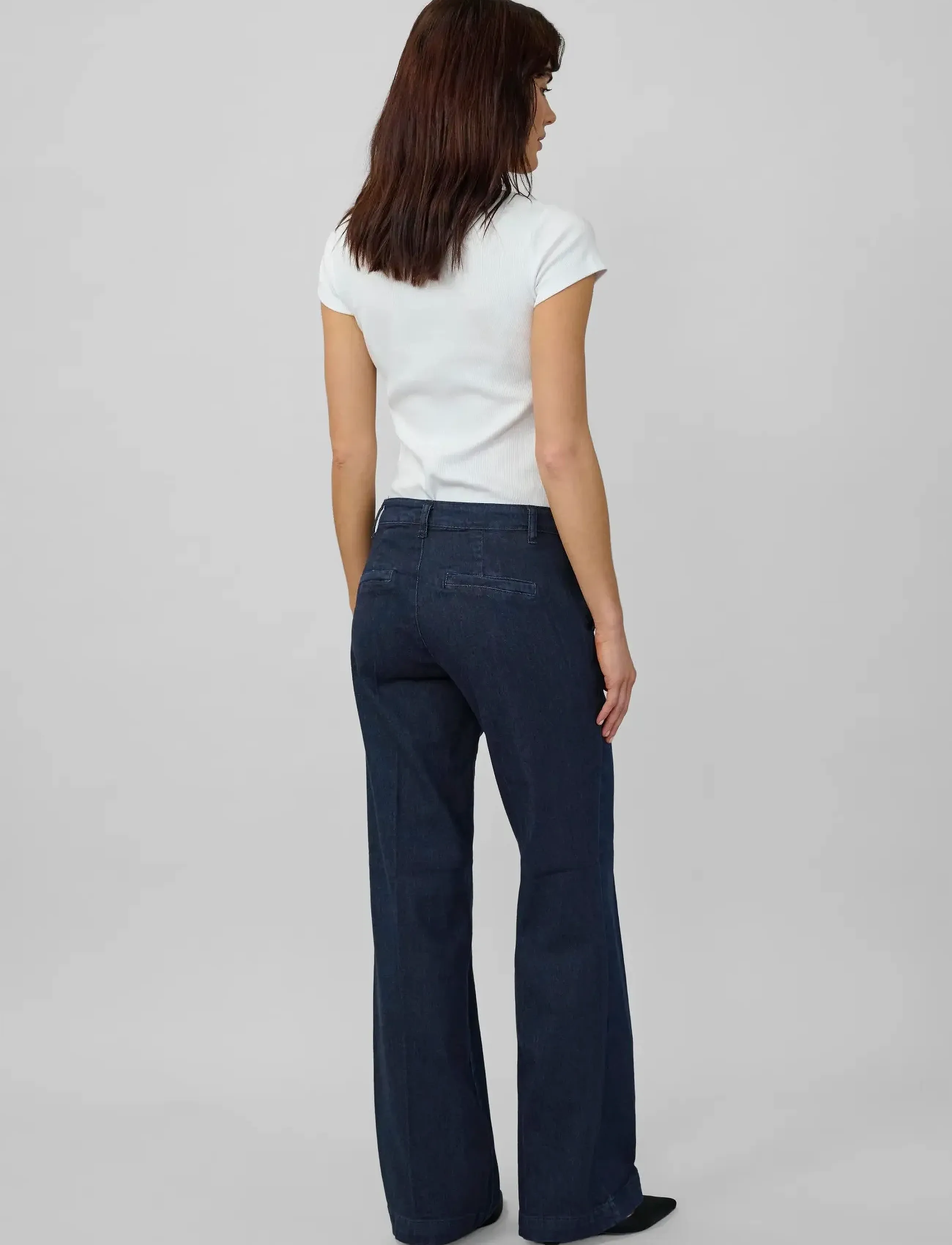 My Essential Wardrobe - 30 THE LARA 115 PANT - straight jeans - dark blue un-wash - 4