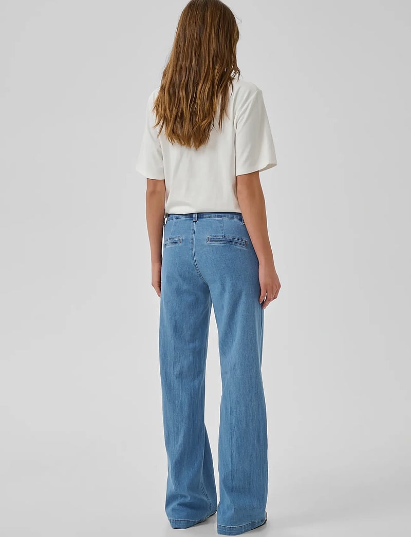 My Essential Wardrobe - 30 THE LARA 115 PANT - straight jeans - medium blue wash - 4
