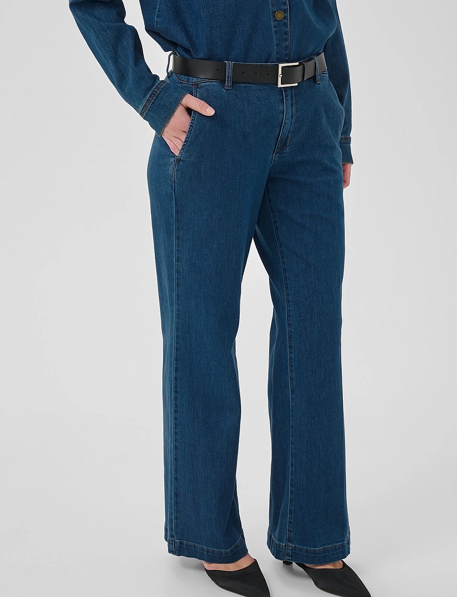 My Essential Wardrobe - JEANS WIDE 30 THE LARA 115 - straight jeans - medium clear blue wash - 2