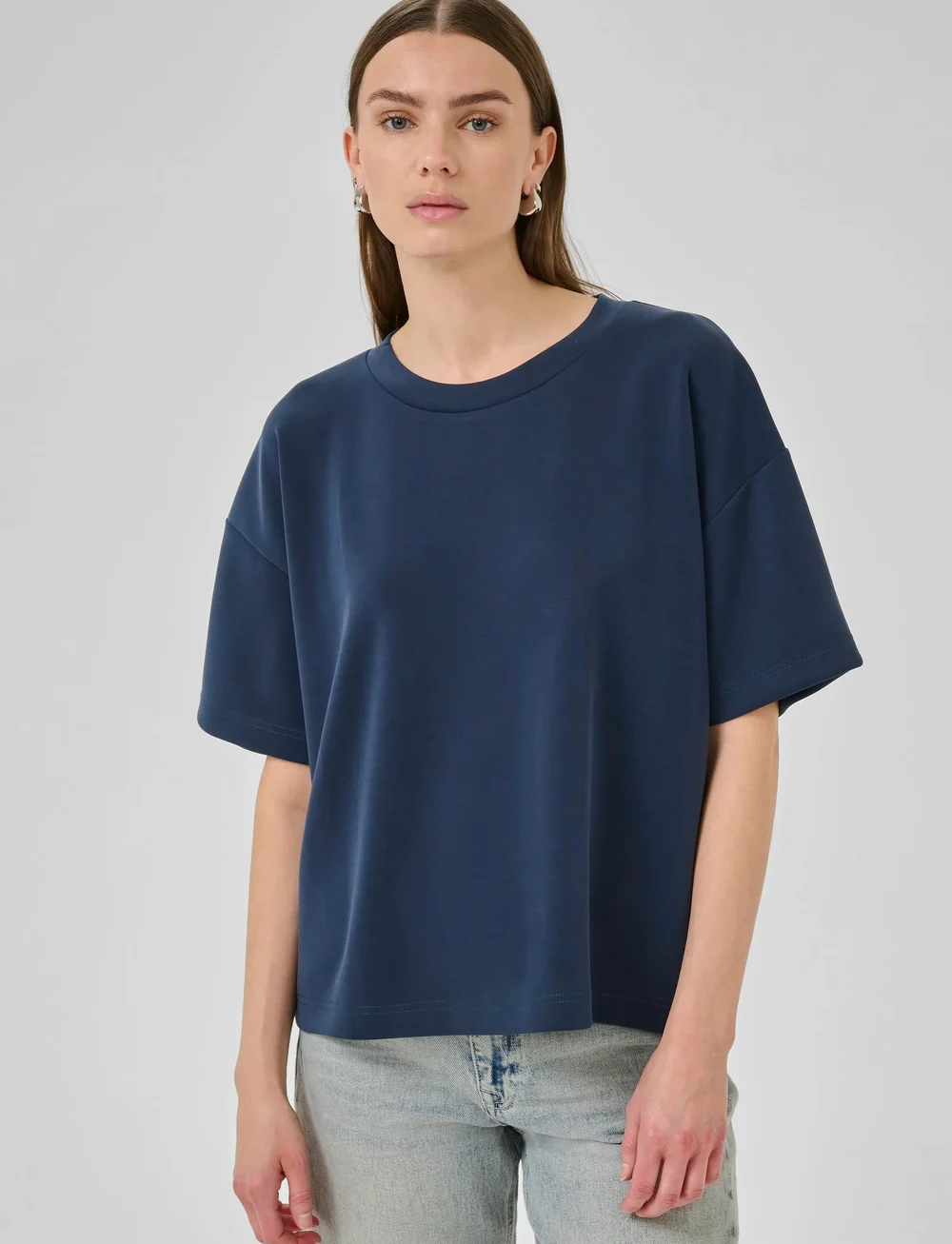 My Essential Wardrobe - HelleMW EMB Boxy Tee - t-shirts - after midnight - 3