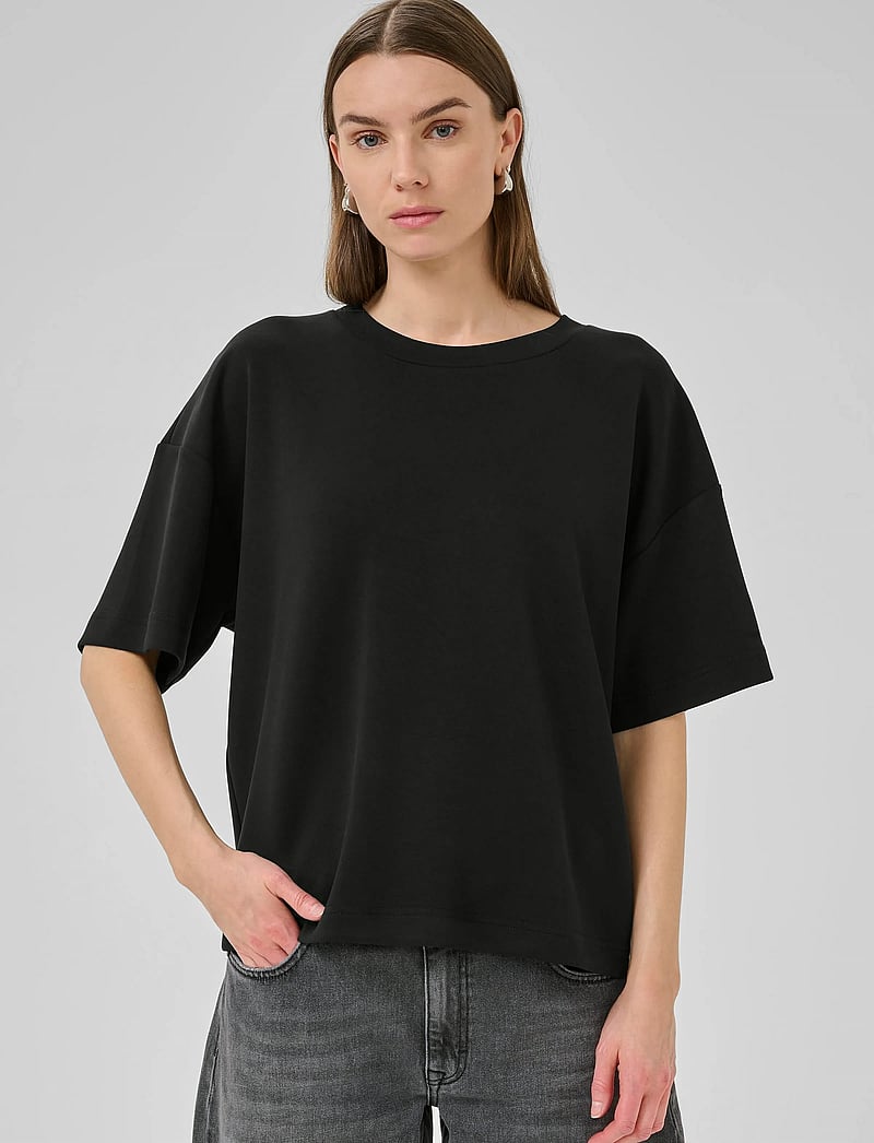 My Essential Wardrobe - HelleMW EMB Boxy Tee - t-shirts - black - 3