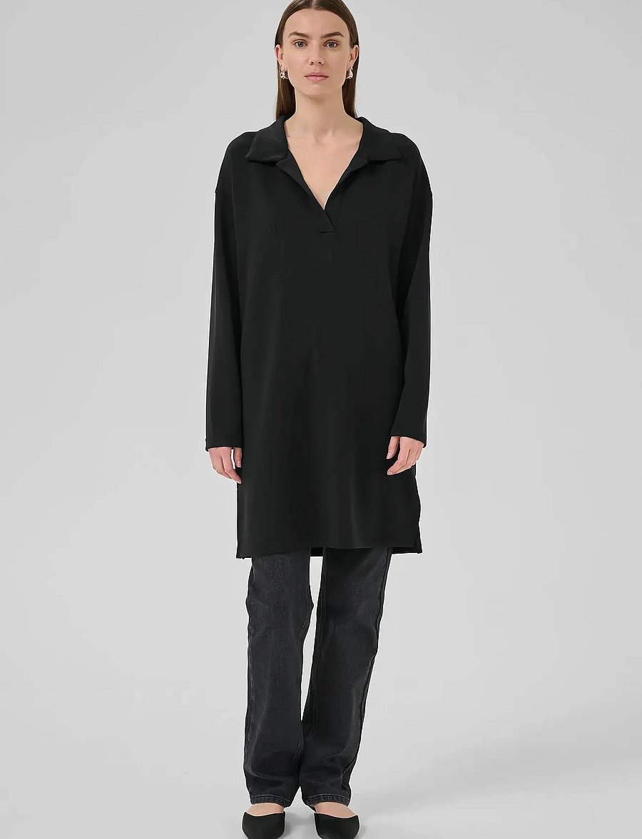 My Essential Wardrobe - HelleMW Polo Dress - knitted dresses - black - 3