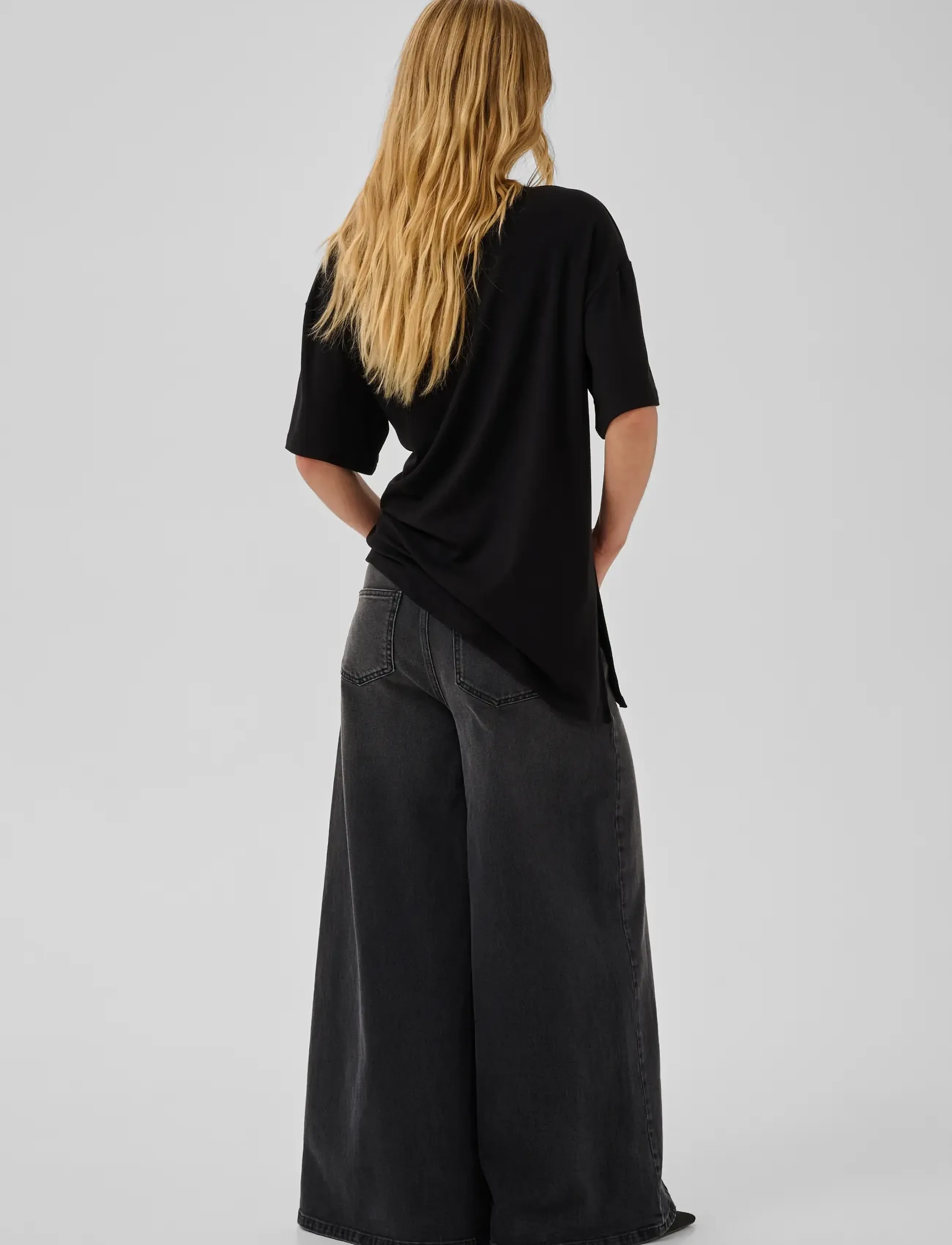 My Essential Wardrobe - Jeans Wide MWDicte 139 - hosen mit weitem bein - black retro wash - 4