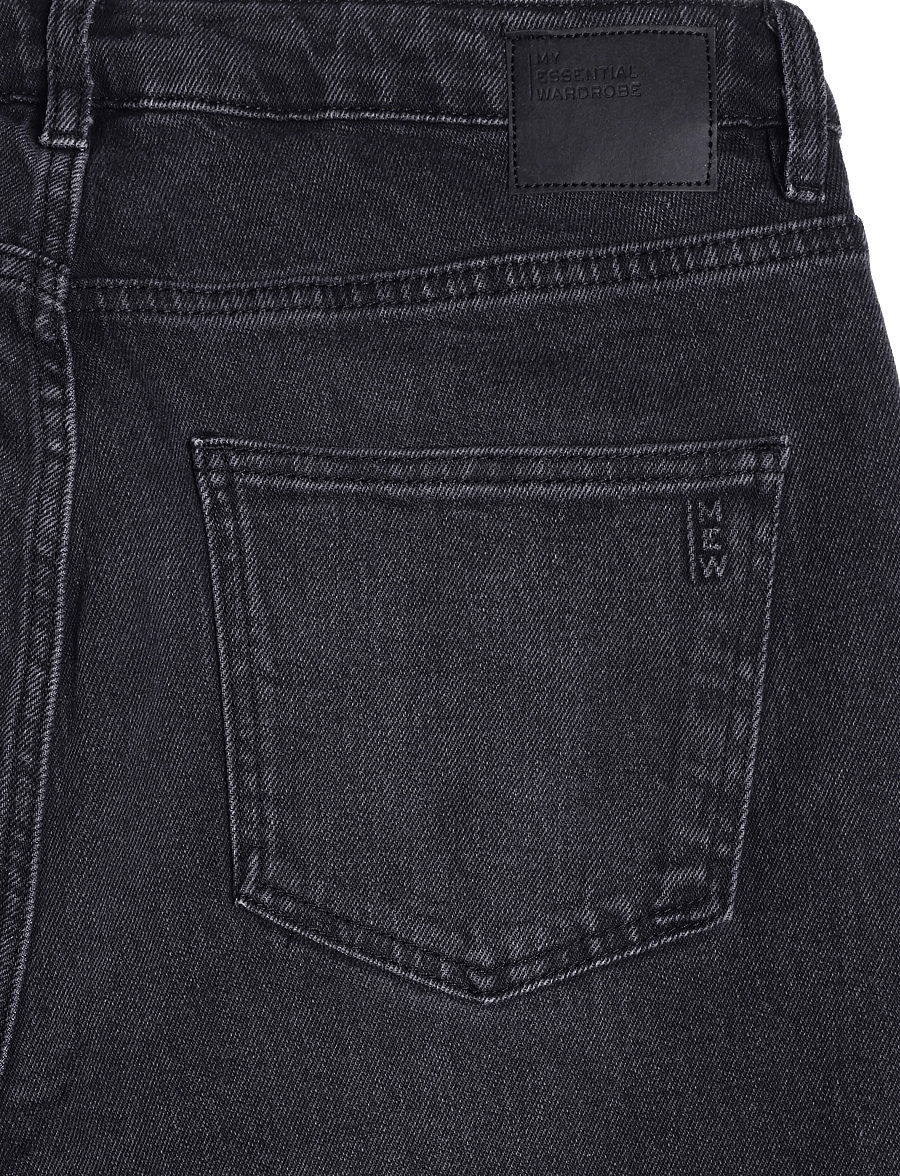 My Essential Wardrobe - JEANS STRAIGHT 07 THE ISA 139 - straight jeans - black retro wash - 4