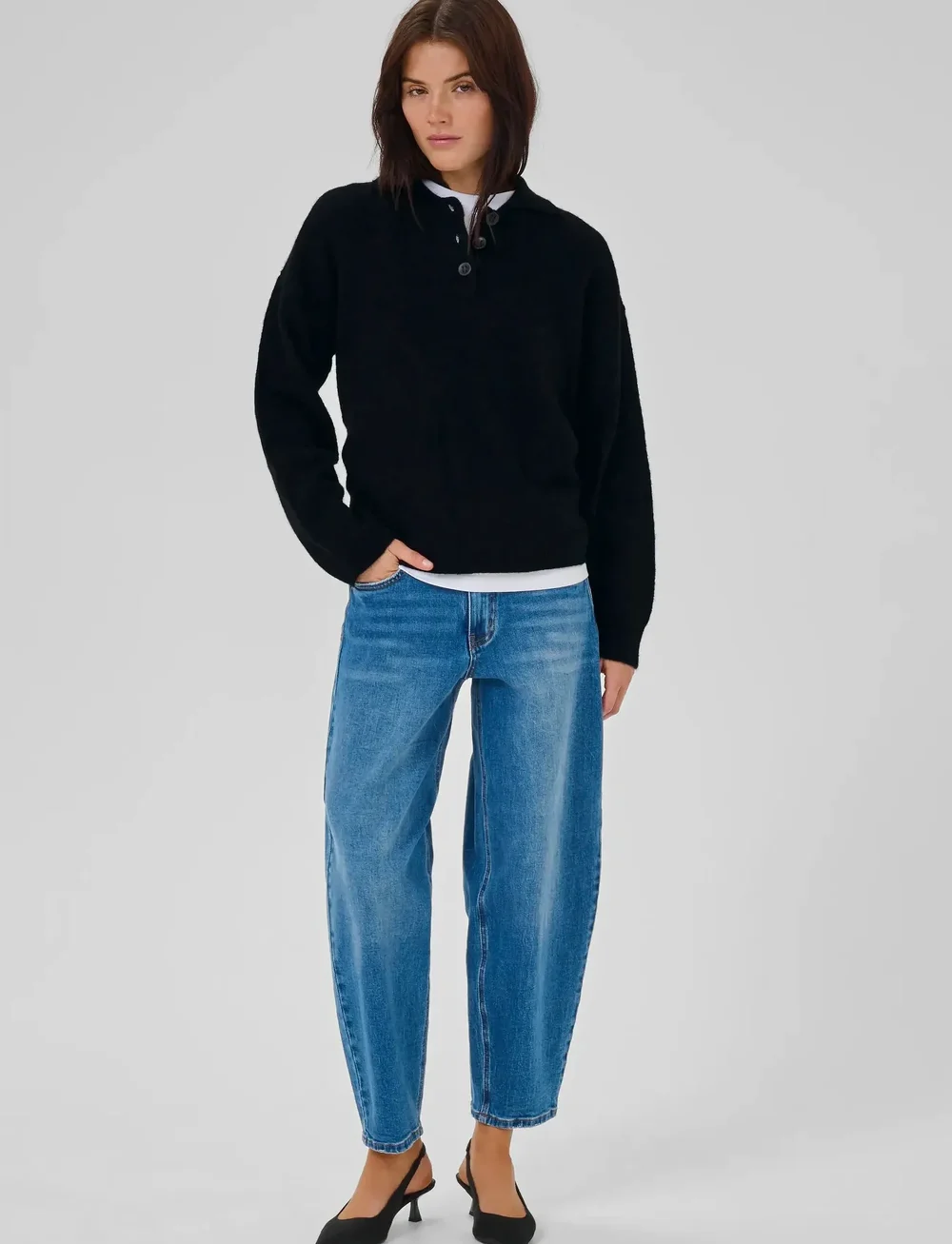 My Essential Wardrobe - SivaMW Knit Polo Pullover - stickade tröjor - black - 3