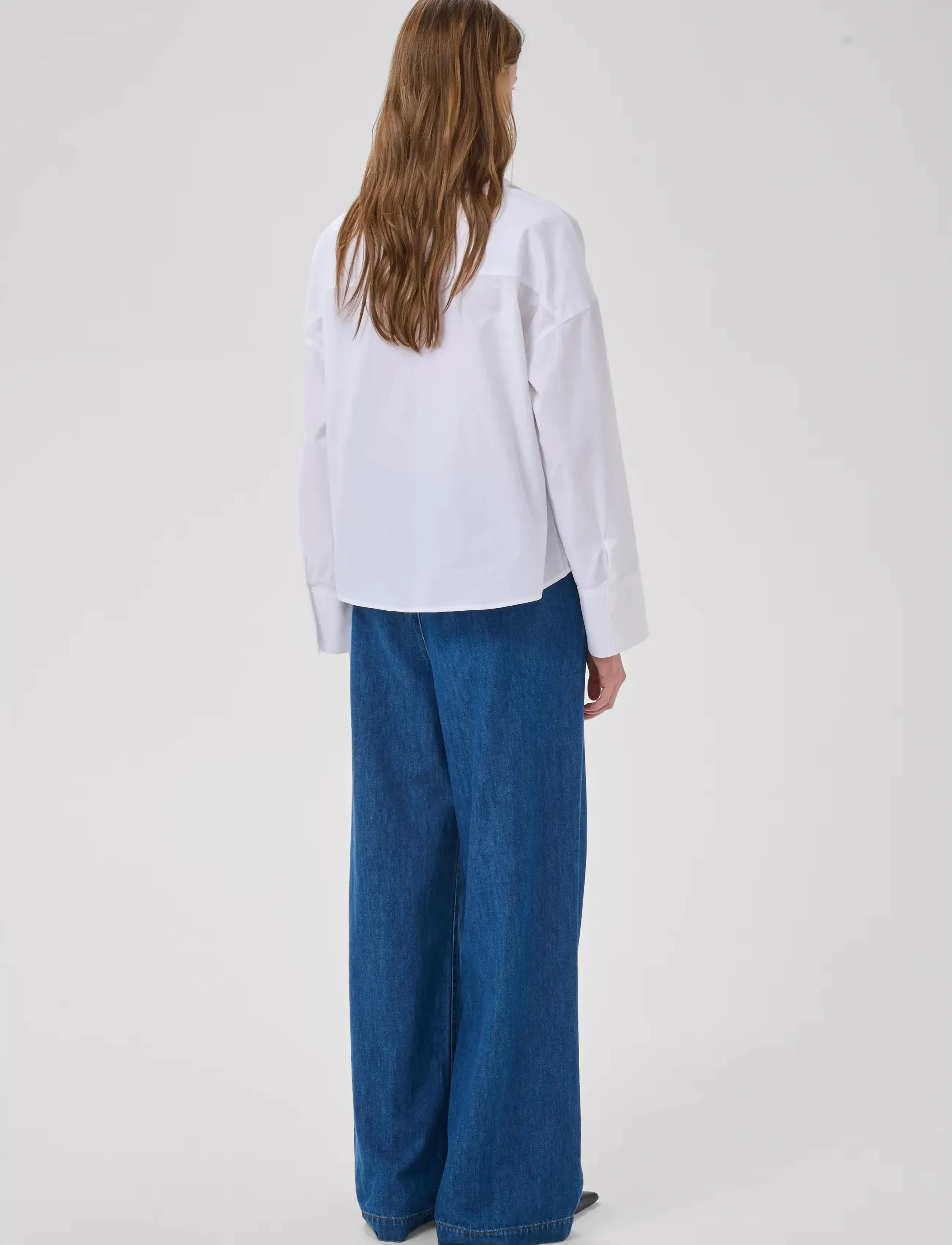 My Essential Wardrobe - MWSunna Boxy Short Shirt - langärmlige hemden - bright white - 4