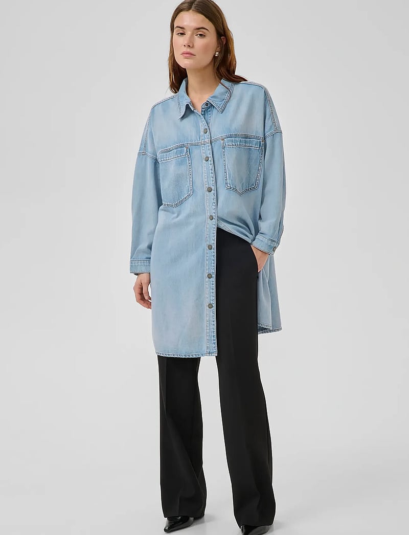 My Essential Wardrobe - MWHilma 171 OS Shirtdress - light blue wash - 3