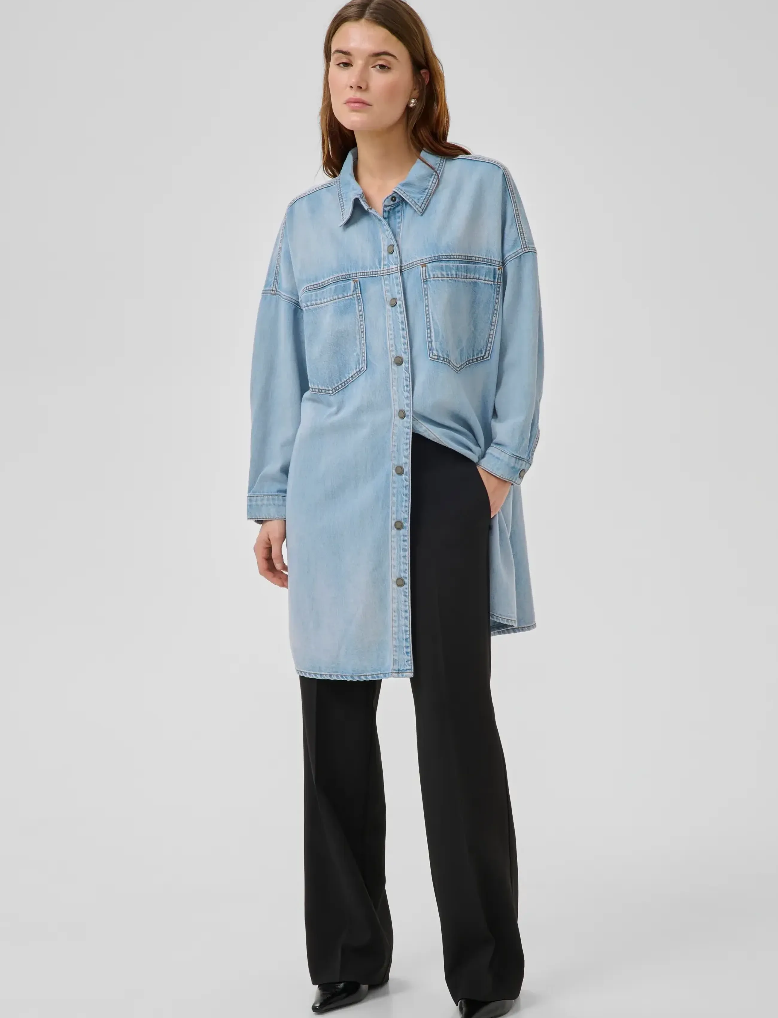 My Essential Wardrobe - MWHilma 171 OS Shirtdress - denim dresses - light blue wash - 3