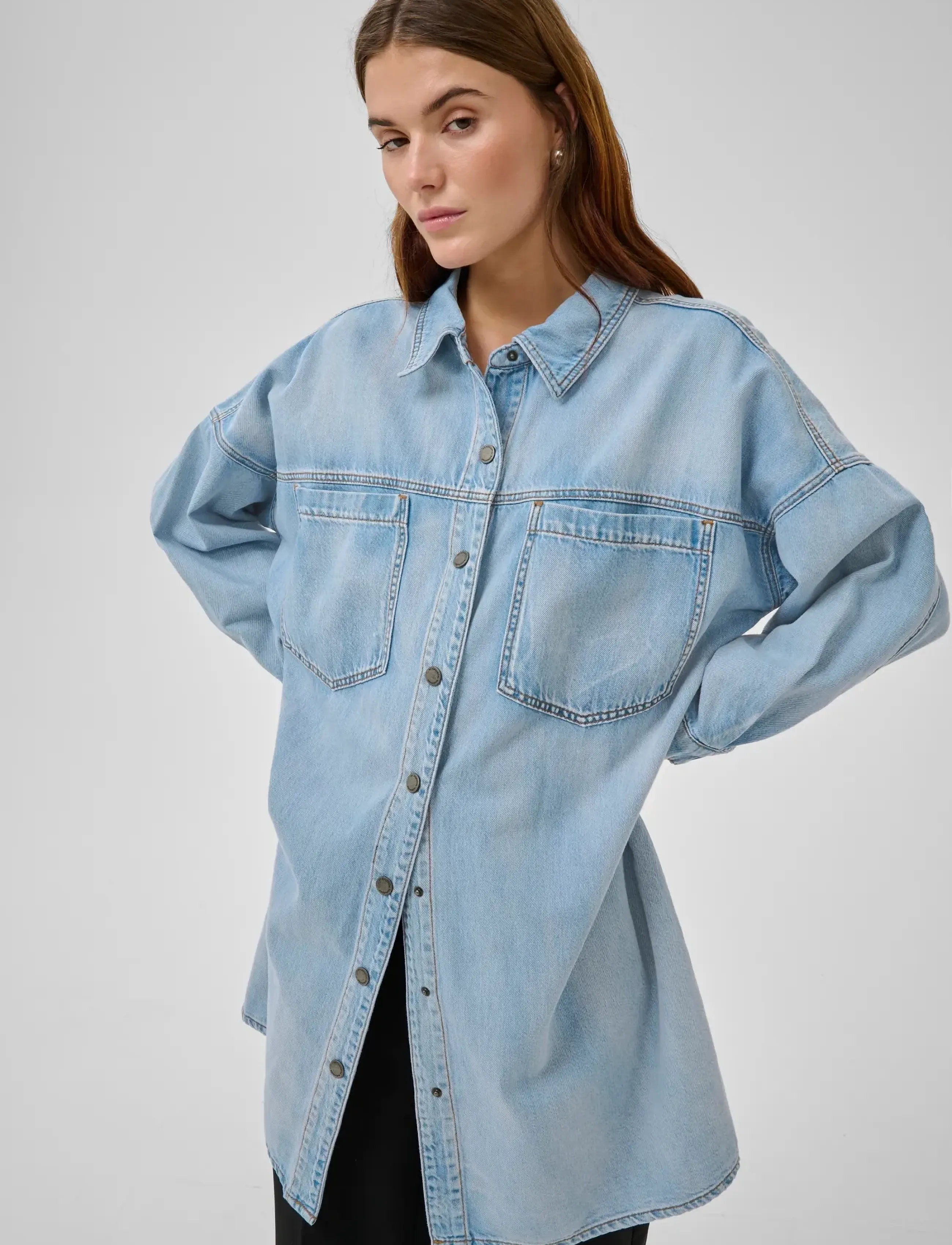 My Essential Wardrobe - MWHilma 171 OS Shirtdress - denim dresses - light blue wash - 5