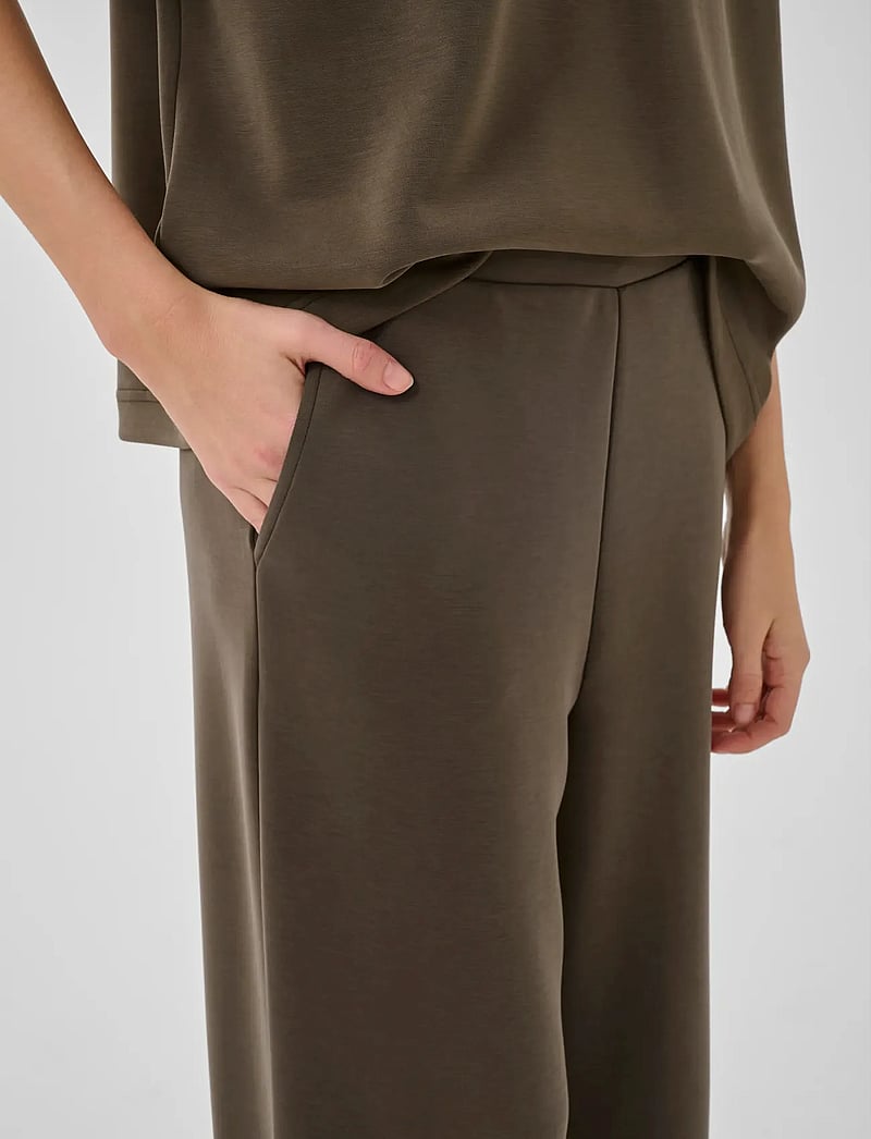 My Essential Wardrobe - MWHelle Wide Pant - hosen mit weitem bein - major brown - 5