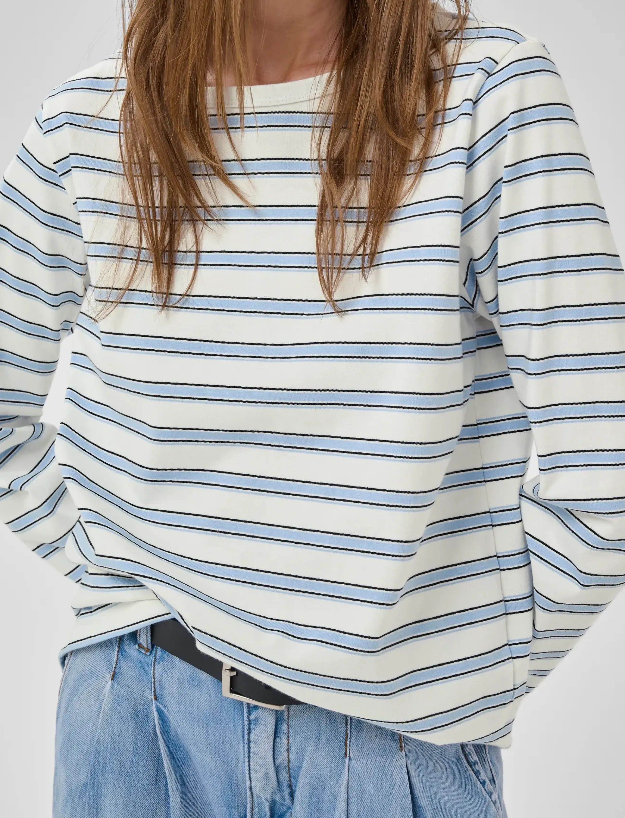 My Essential Wardrobe - MWAsla Boatneck Blouse - langerma toppar - snow white striped - 5