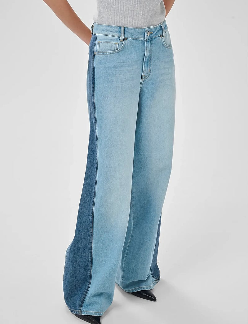 My Essential Wardrobe - MWLise 139 High Mix X-Wide - hosen mit weitem bein - light blue/ blue wash - 0