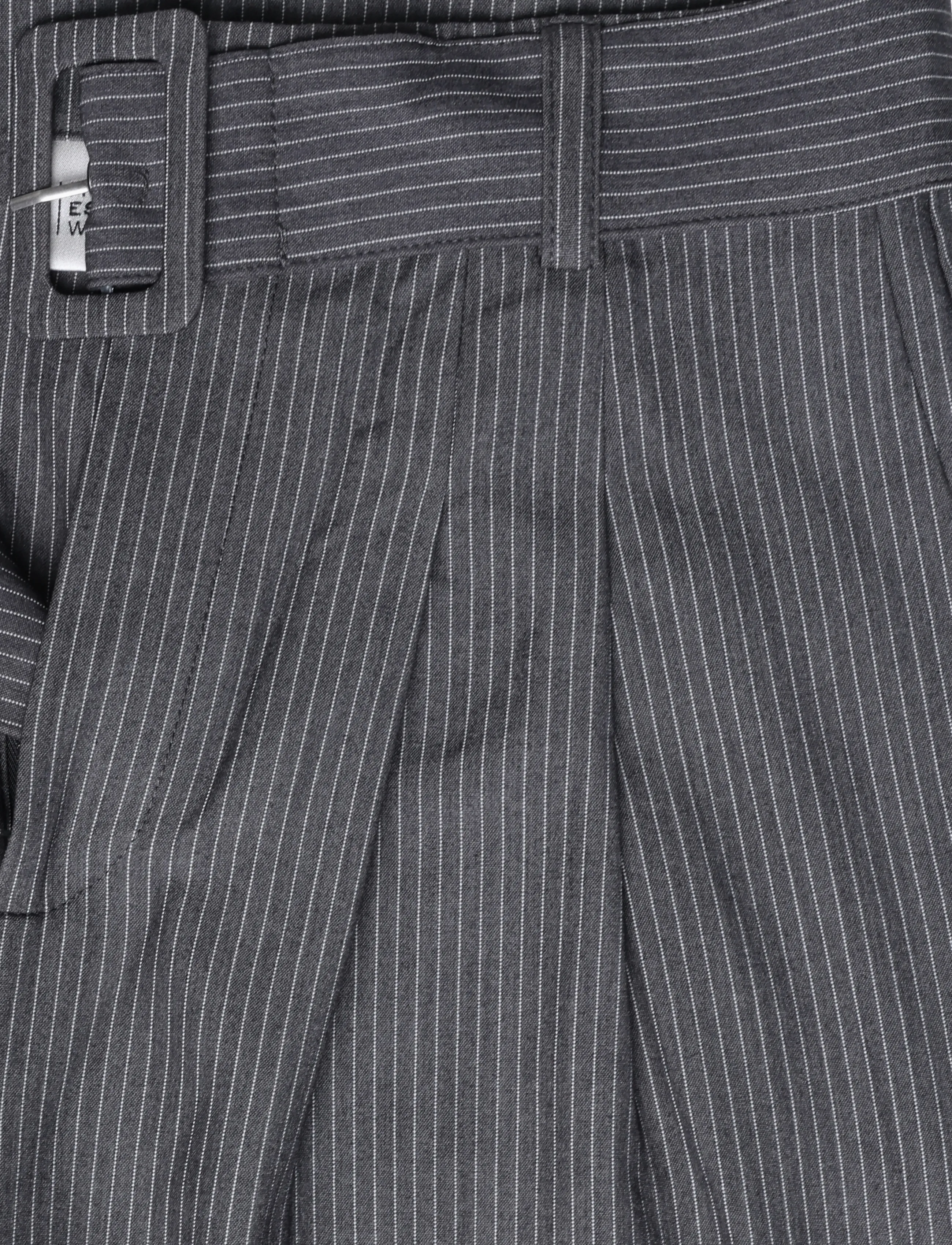 My Essential Wardrobe - 23 THE PINSTRIPED HIGH PANT - wide leg trousers - grey melange w. stripe - 2