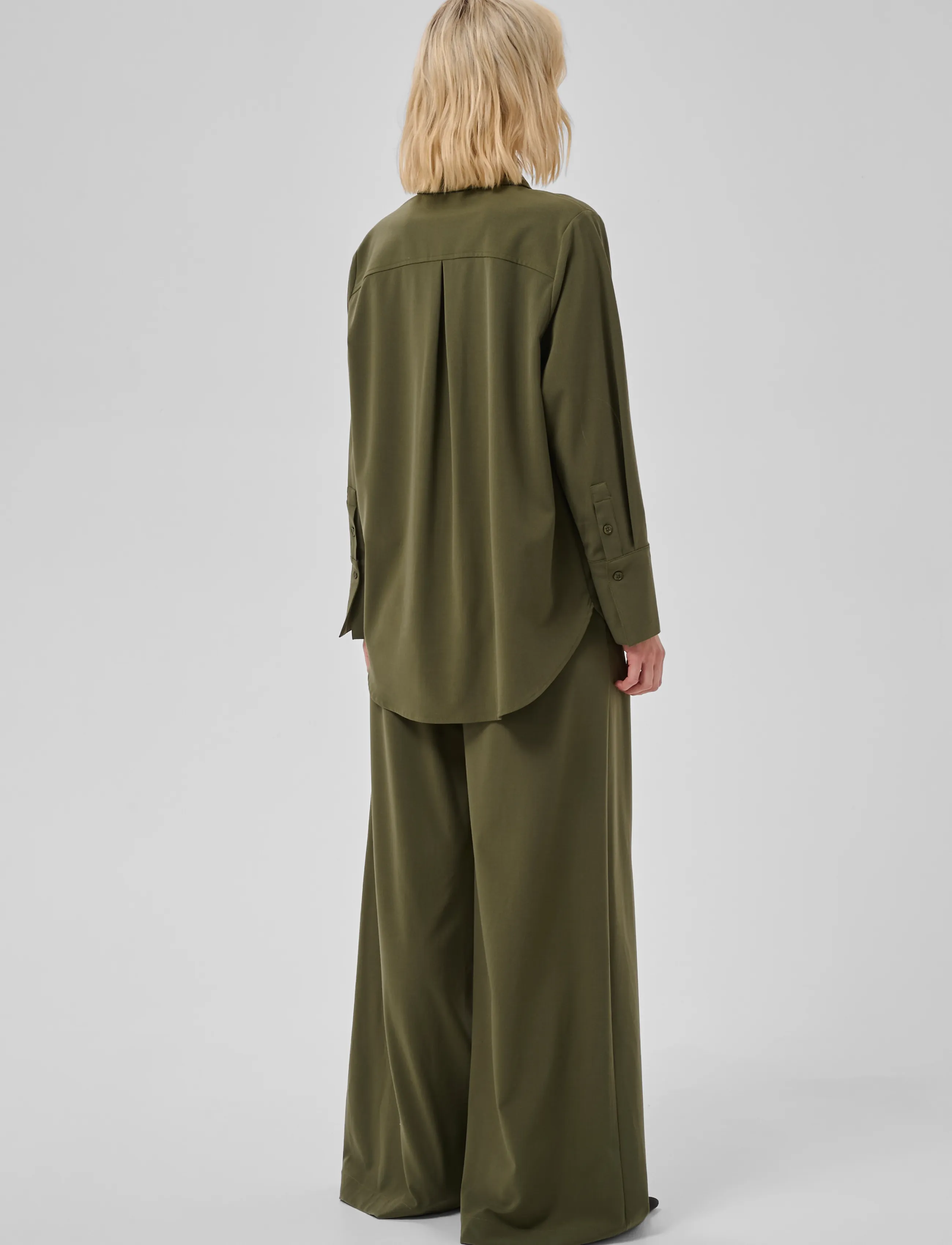 My Essential Wardrobe - MWHace Vitta Shirt - olive night - 4