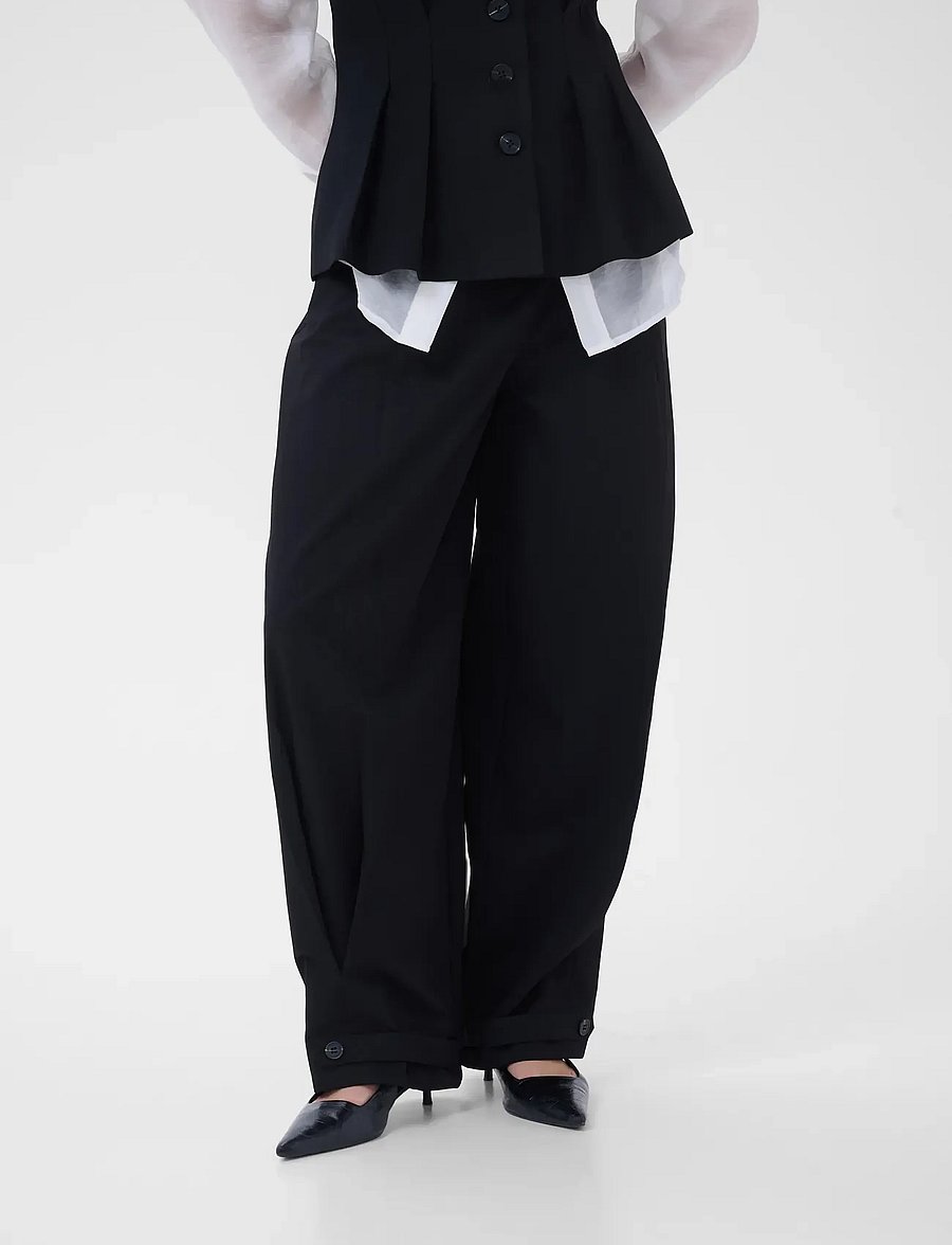My Essential Wardrobe - MWEvelina Barrel Pants - barrel-püksid - black - 2