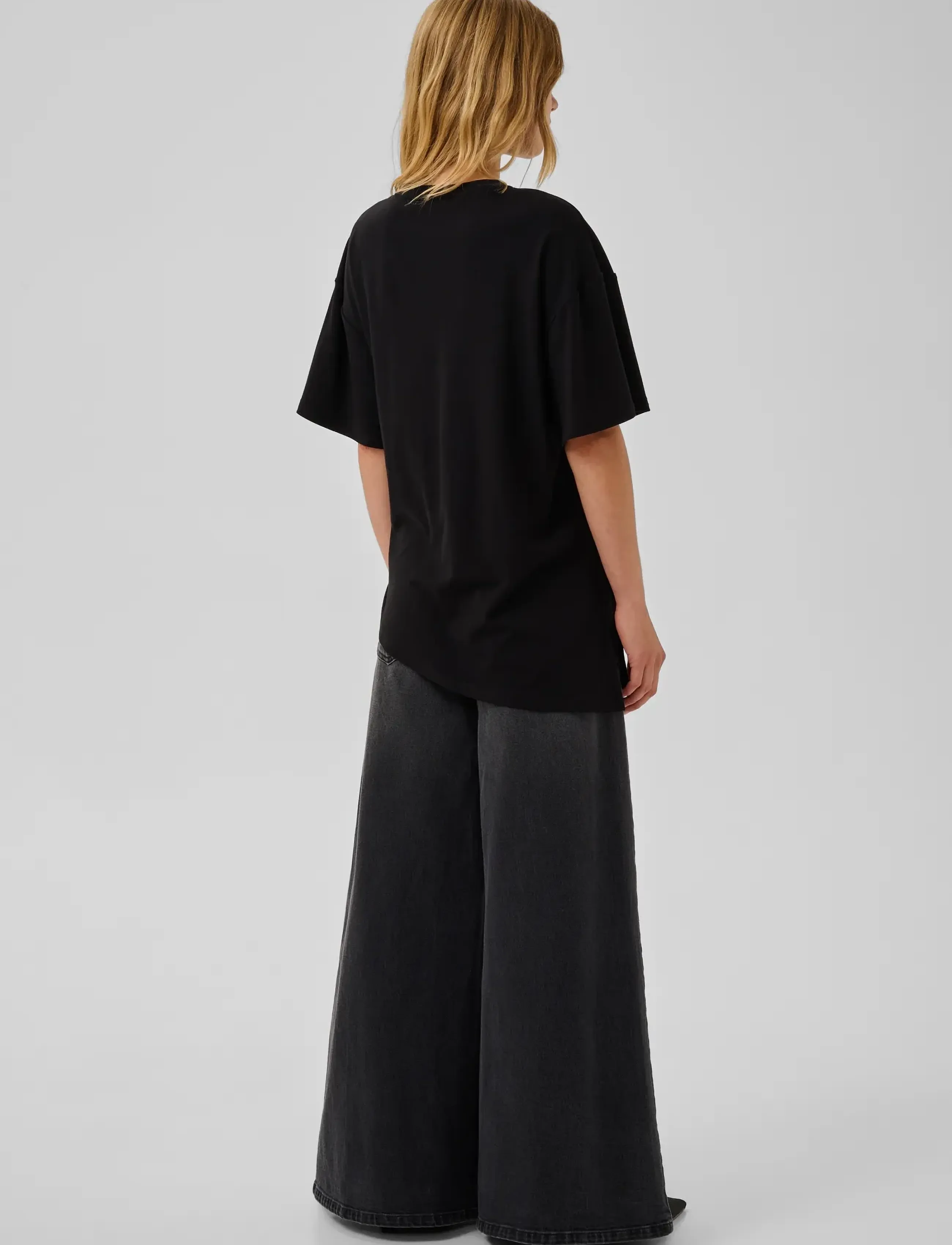 My Essential Wardrobe - MWNupti Drape Tee - black - 4
