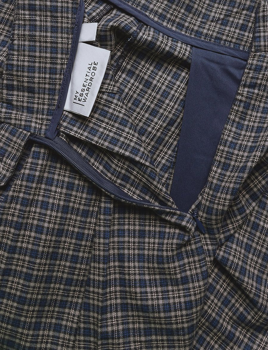My Essential Wardrobe - MWLennie Check Skirt - maxi röcke - dark sapphire blue check - 2