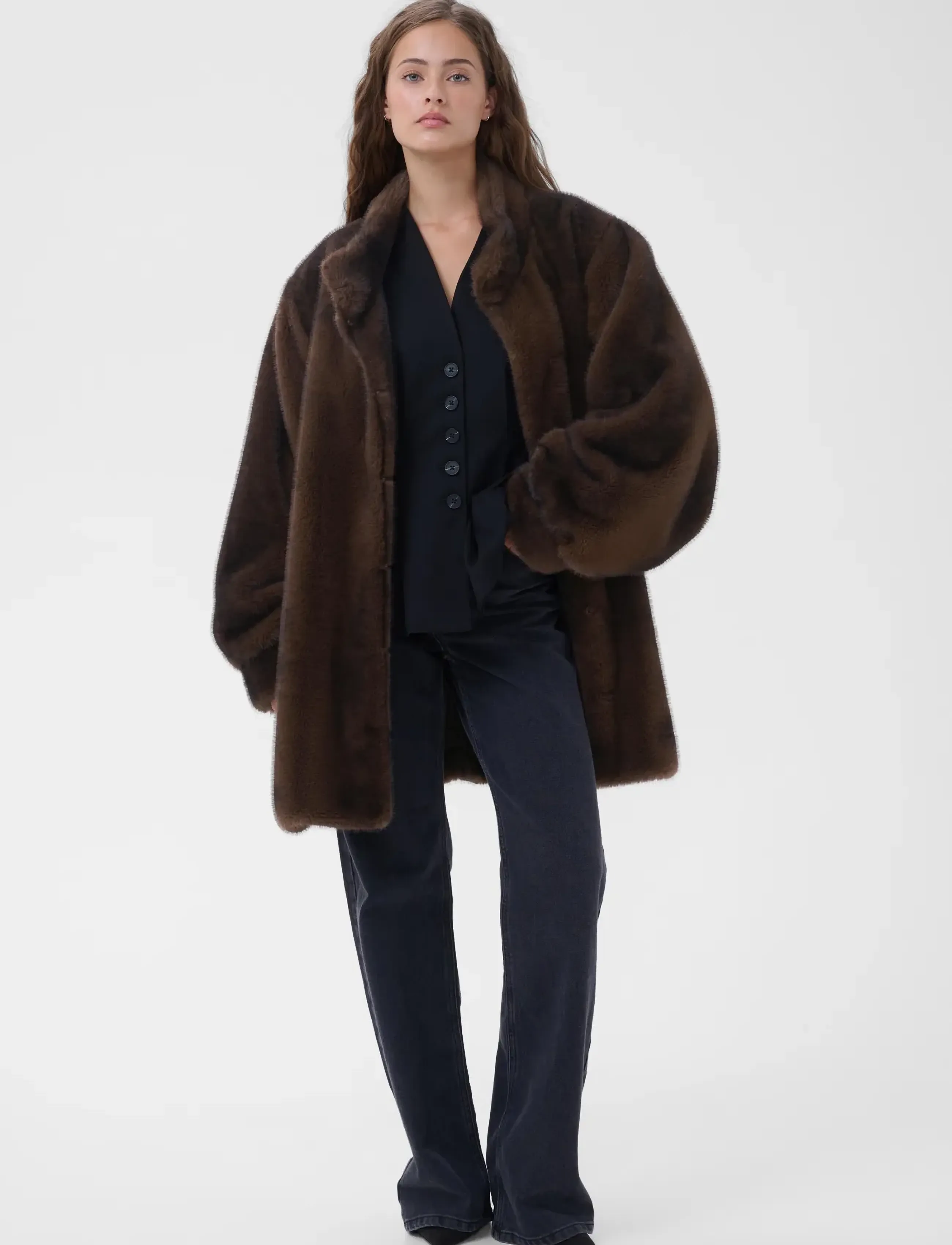 My Essential Wardrobe - MWEaston Long Fur Jacket - faux fur jakker - espresso - 3