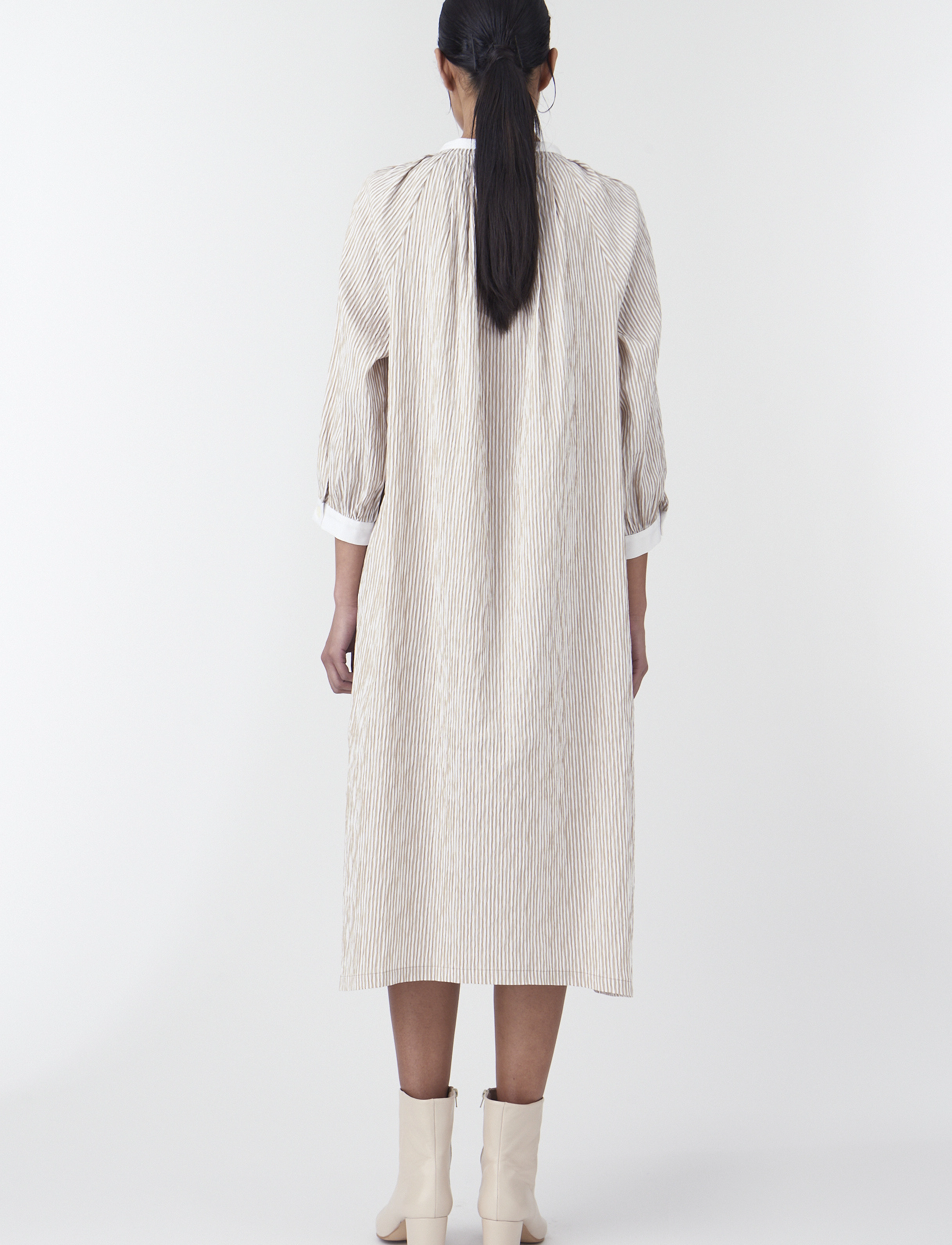 Naja Lauf - DANIELLE DRESS UNEVEN STRIPE - skjortekjoler - beige - 3