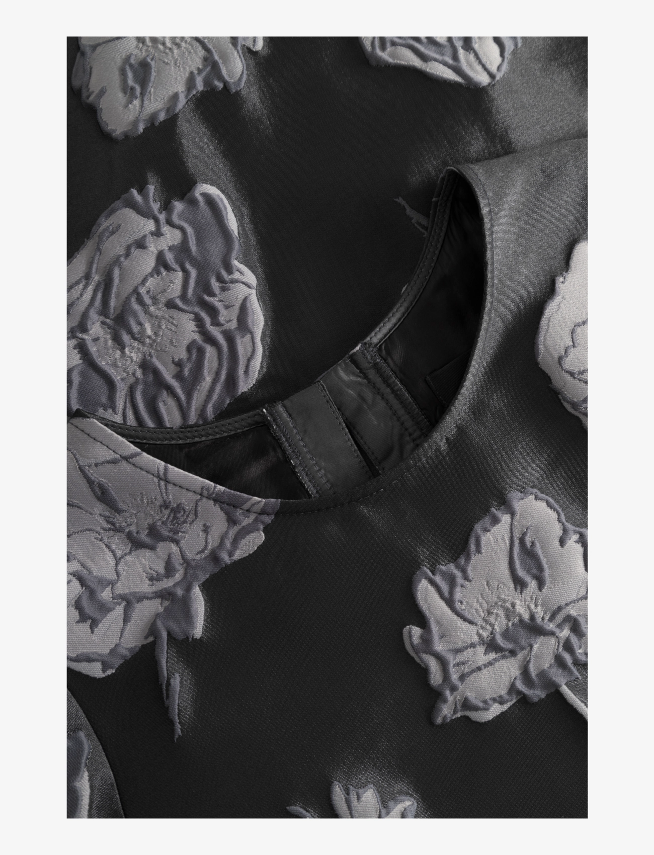 Naja Lauf - CHANTAL DRESS FLOWER IN THE DARK - lyhyet mekot - black - 3