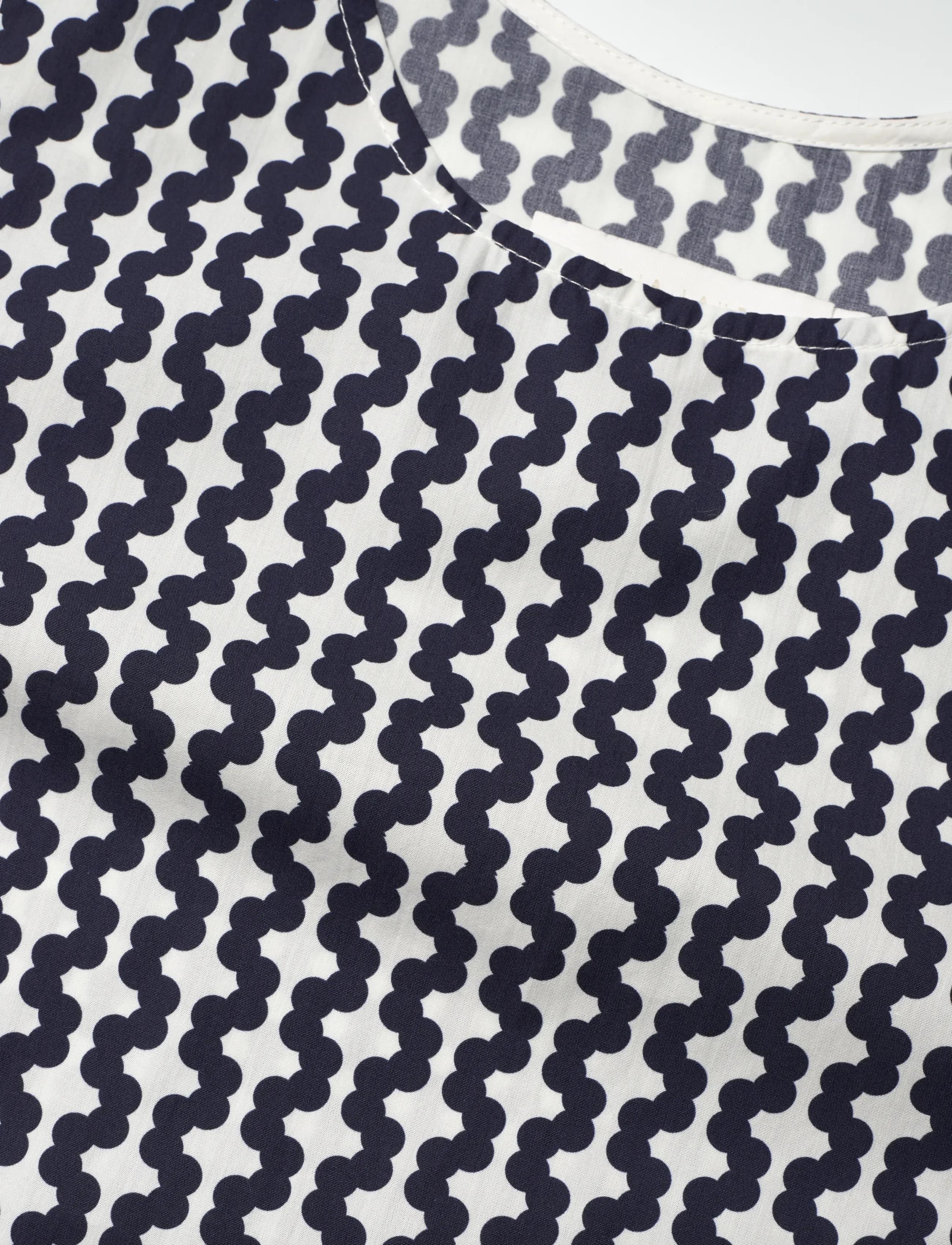 Naja Lauf - SAMSARA TOP DOTS IN A ROW - Ærmeløse bluser - navy - 2