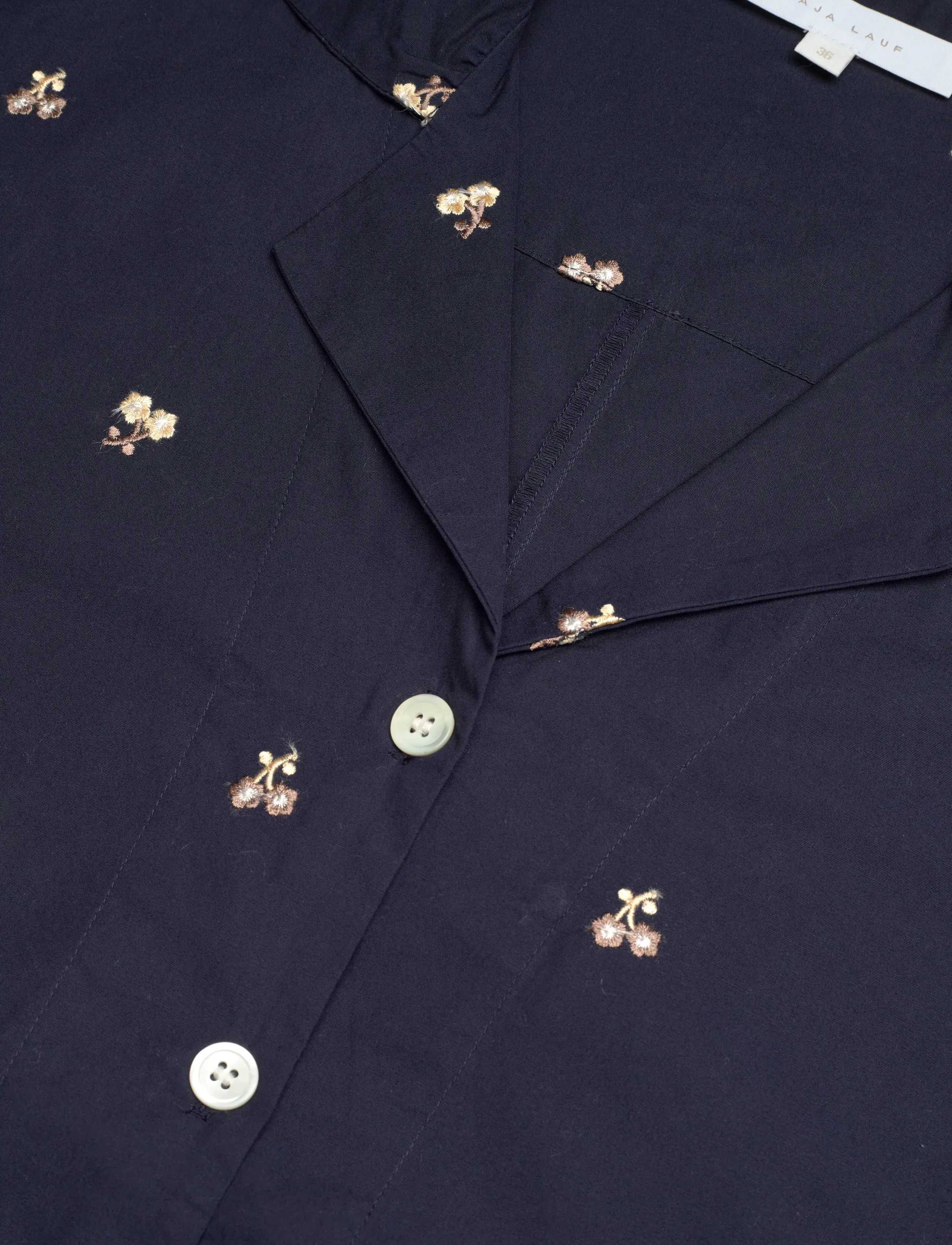 Naja Lauf - KIMMIE SHIRT EMBROIDERED FLOWER - langærmede skjorter - navy - 2