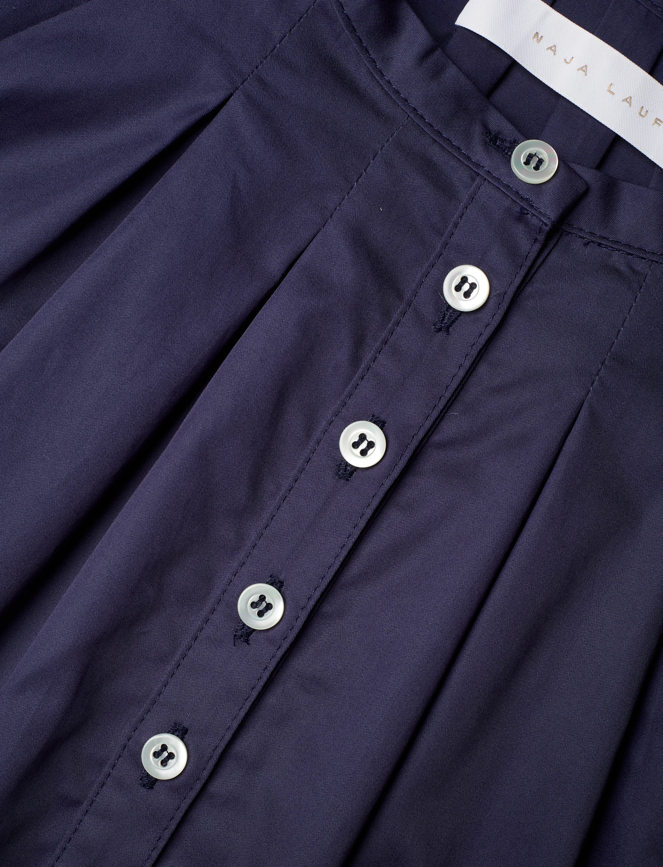 Naja Lauf - NICOLE DRESS COTTON SATEEN - skjortekjoler - navy - 5