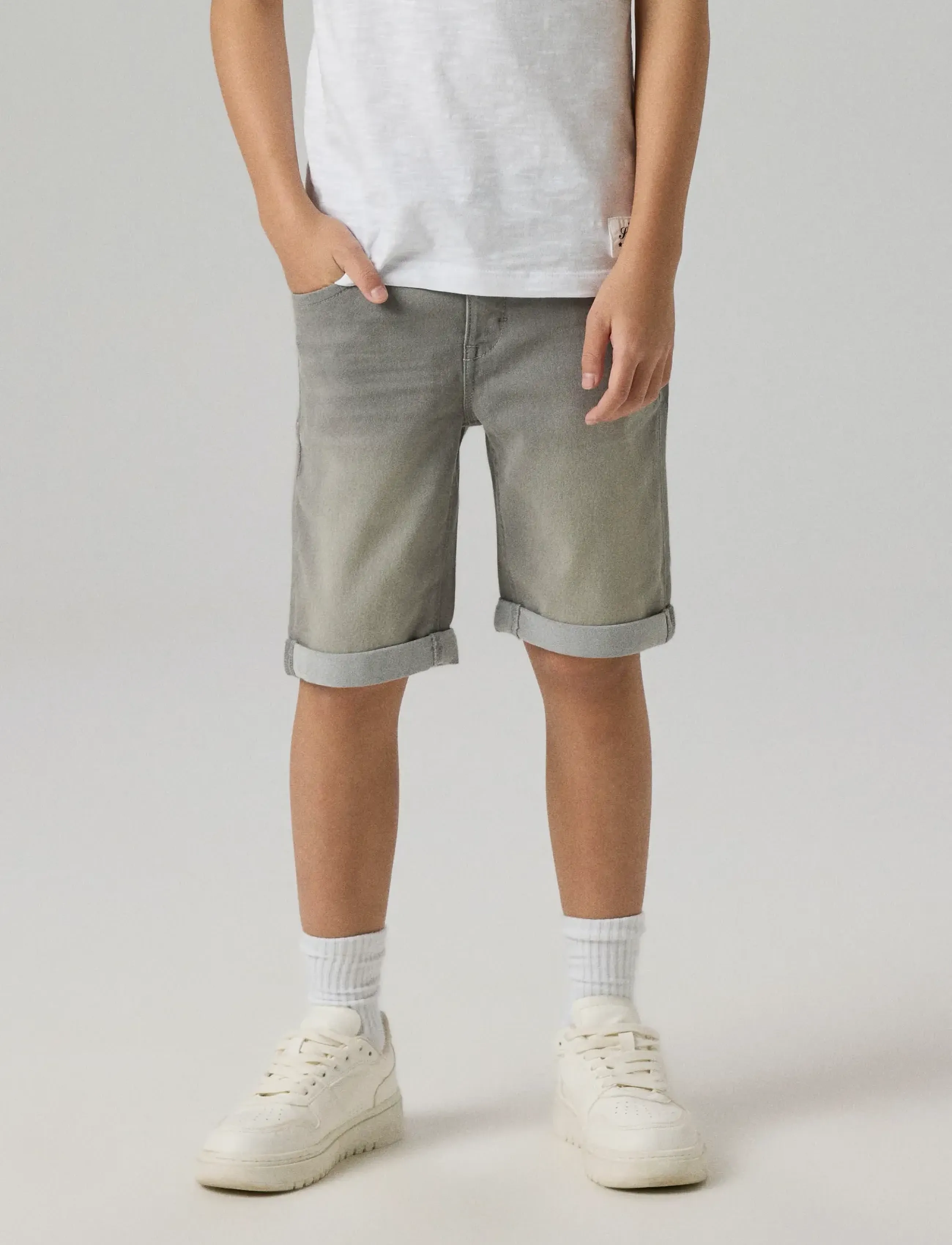 name it NKMSILAS SLIM DNM L SHORTS 2272-TX NOOS - Shorts - MEDIUM GREY DENIM / grey
