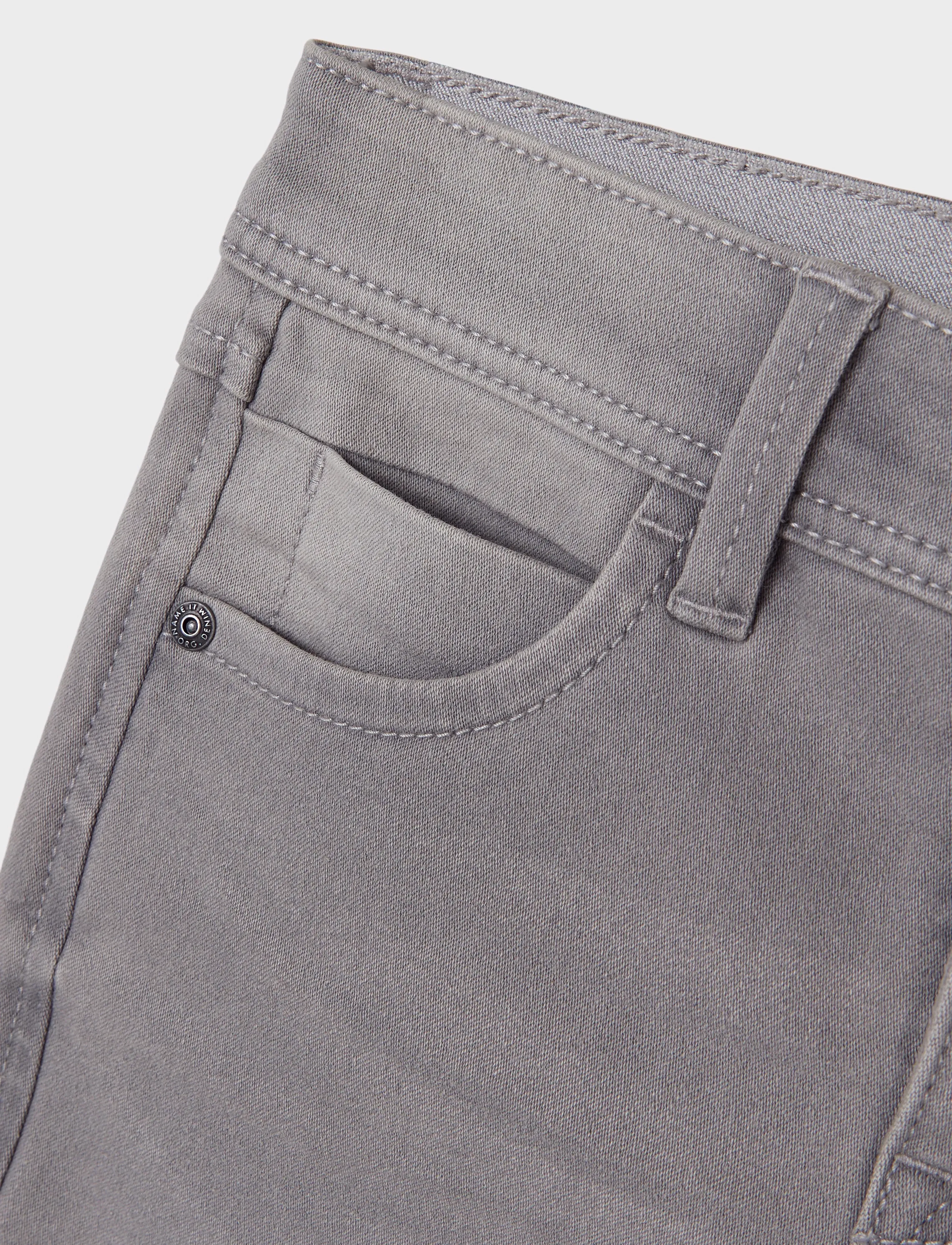 name it - NKMSILAS SLIM DNM L SHORTS 2272-TX NOOS - jeansshorts - medium grey denim - 4